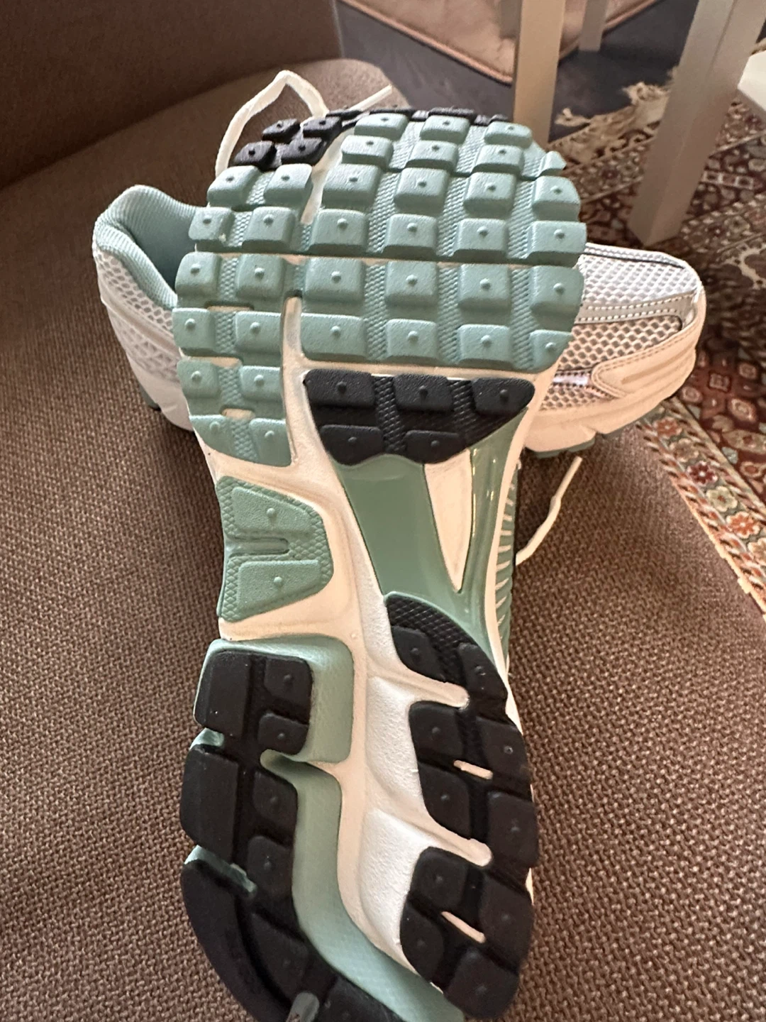 Nike Vomero 5 Women's Running Shoes - photo 3