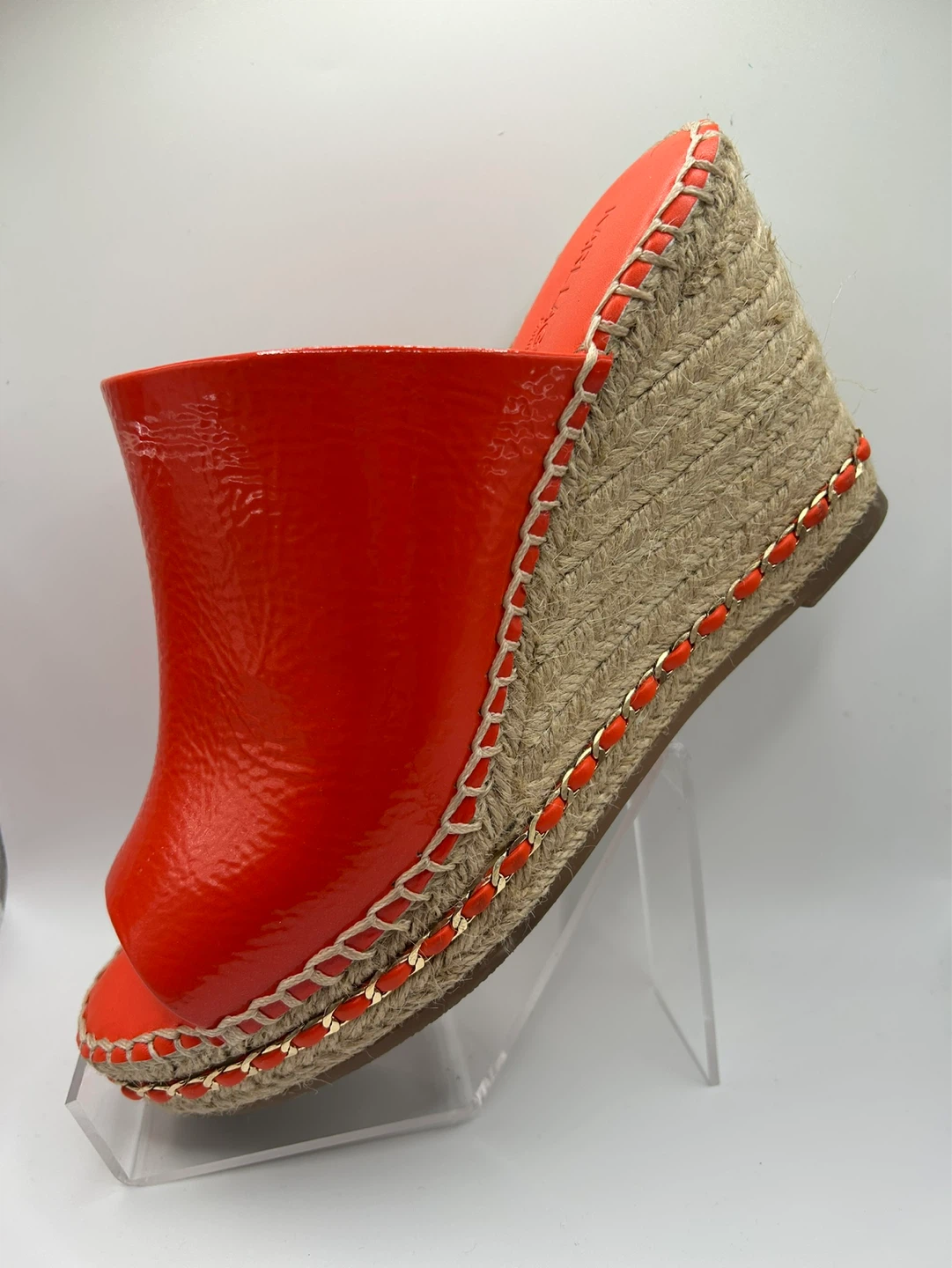7.5 - NEW! KARL LAGERFELD Orange Patent Espadrille Wedge Mules - photo 2