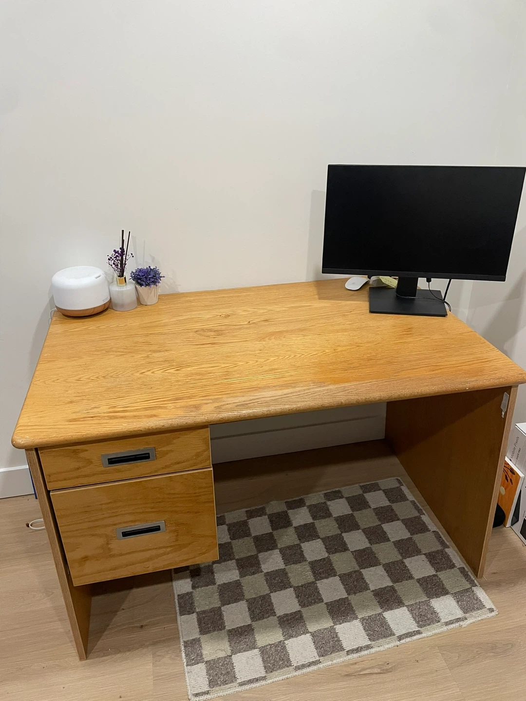 Office Desk (Free) - photo 2