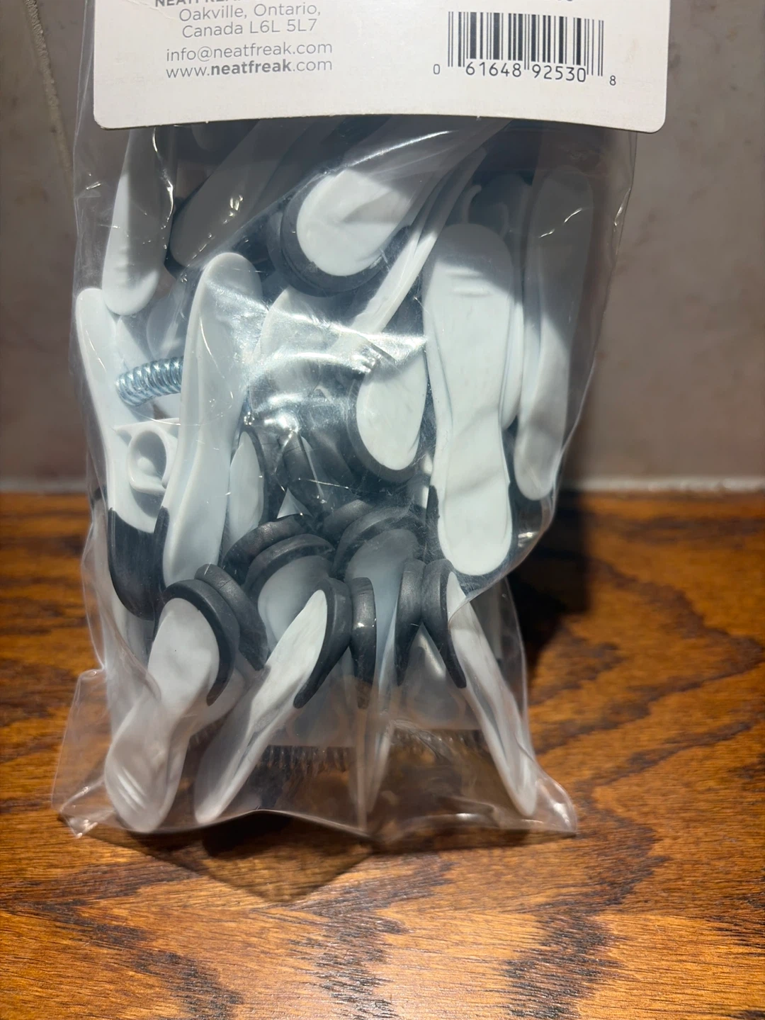 Neatfreak! 20 Pack Non-Slip Clothes Pegs - photo 5