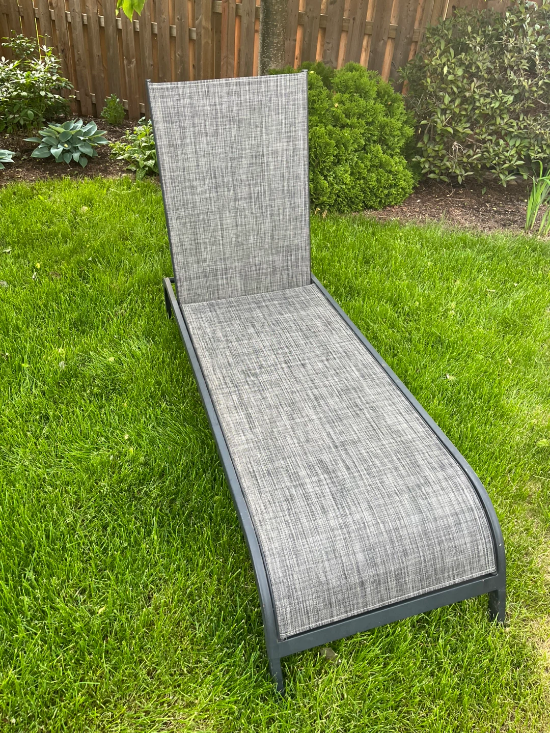 Chaise lounge