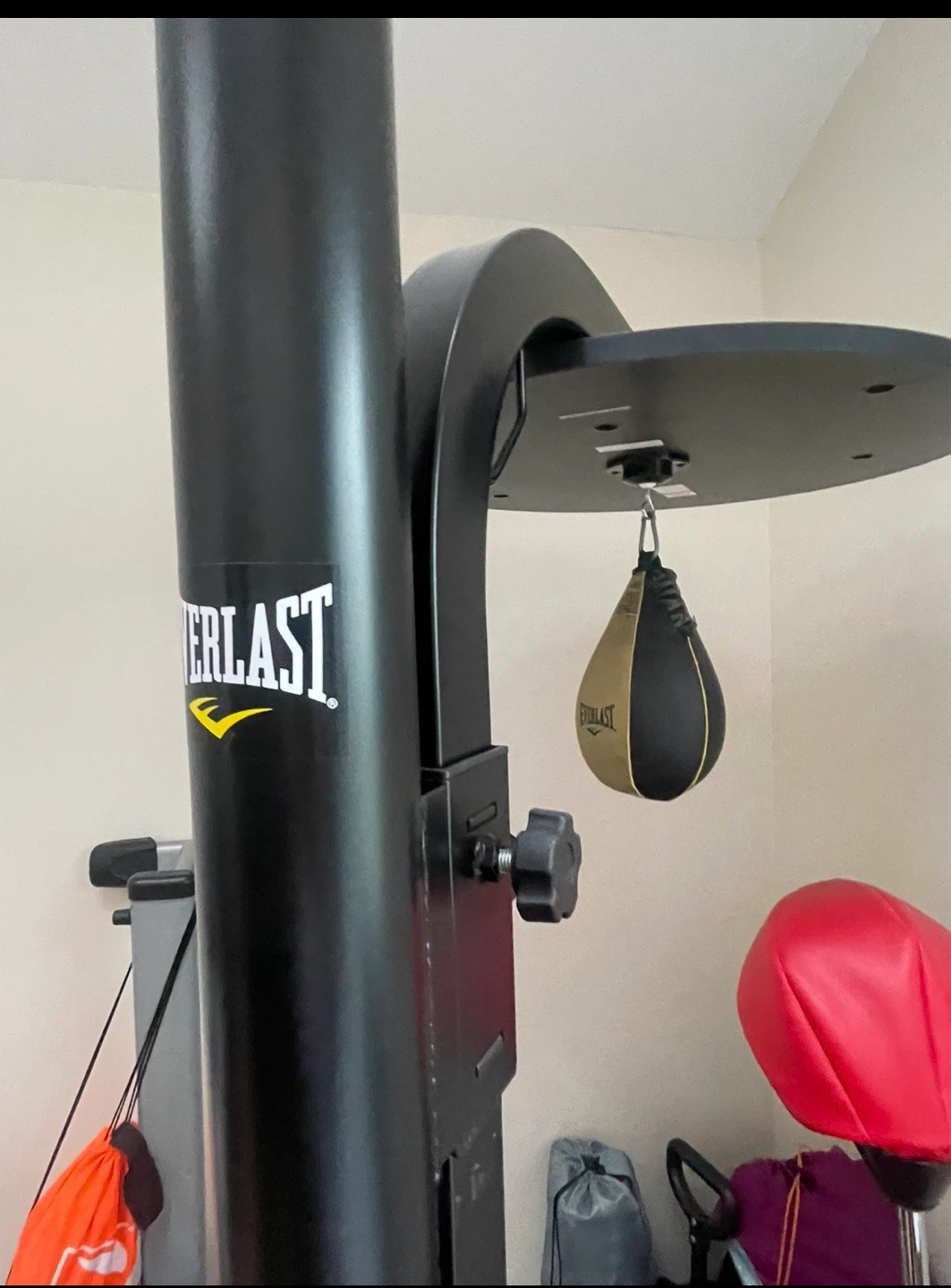 Everlast Dual Station Heavy Duty Punching Bag - photo 3