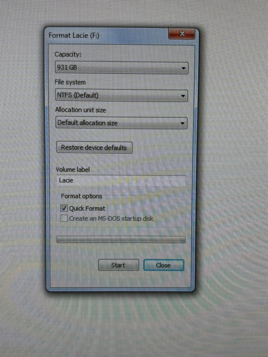 External Hard Drive 931GB by LaCie - photo 5