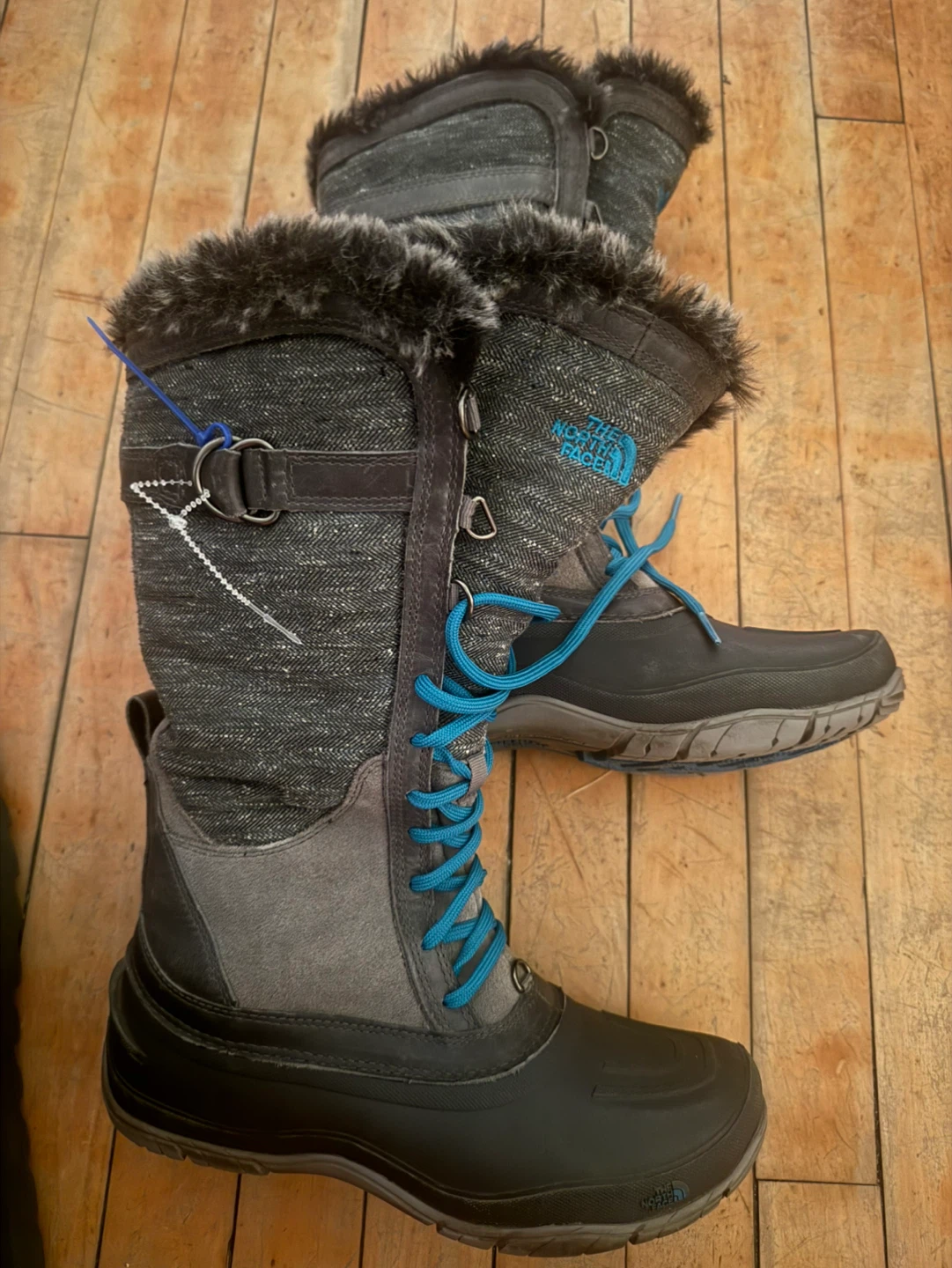 The North Face Womens winter Boots Size 8 - photo 3