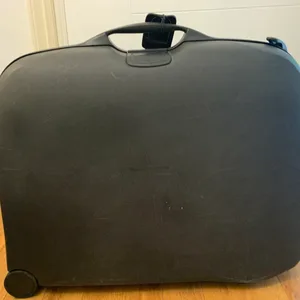 Samsonite Hard-Shell Suitcase