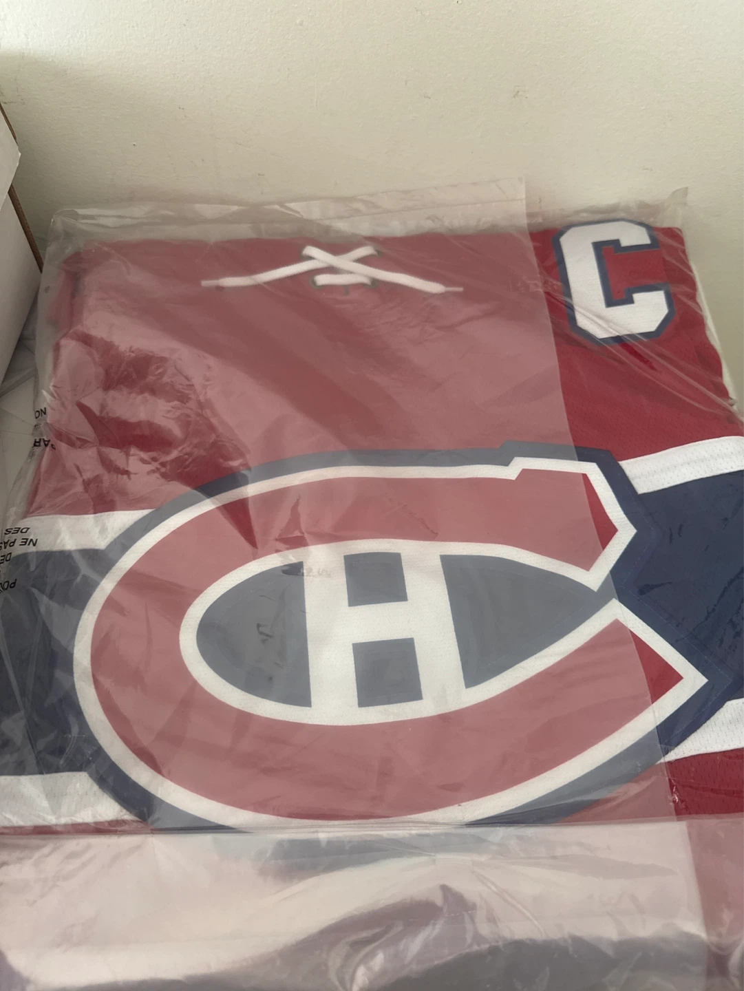 Men  Fanatics Montreal Canadiens Jersey Size L