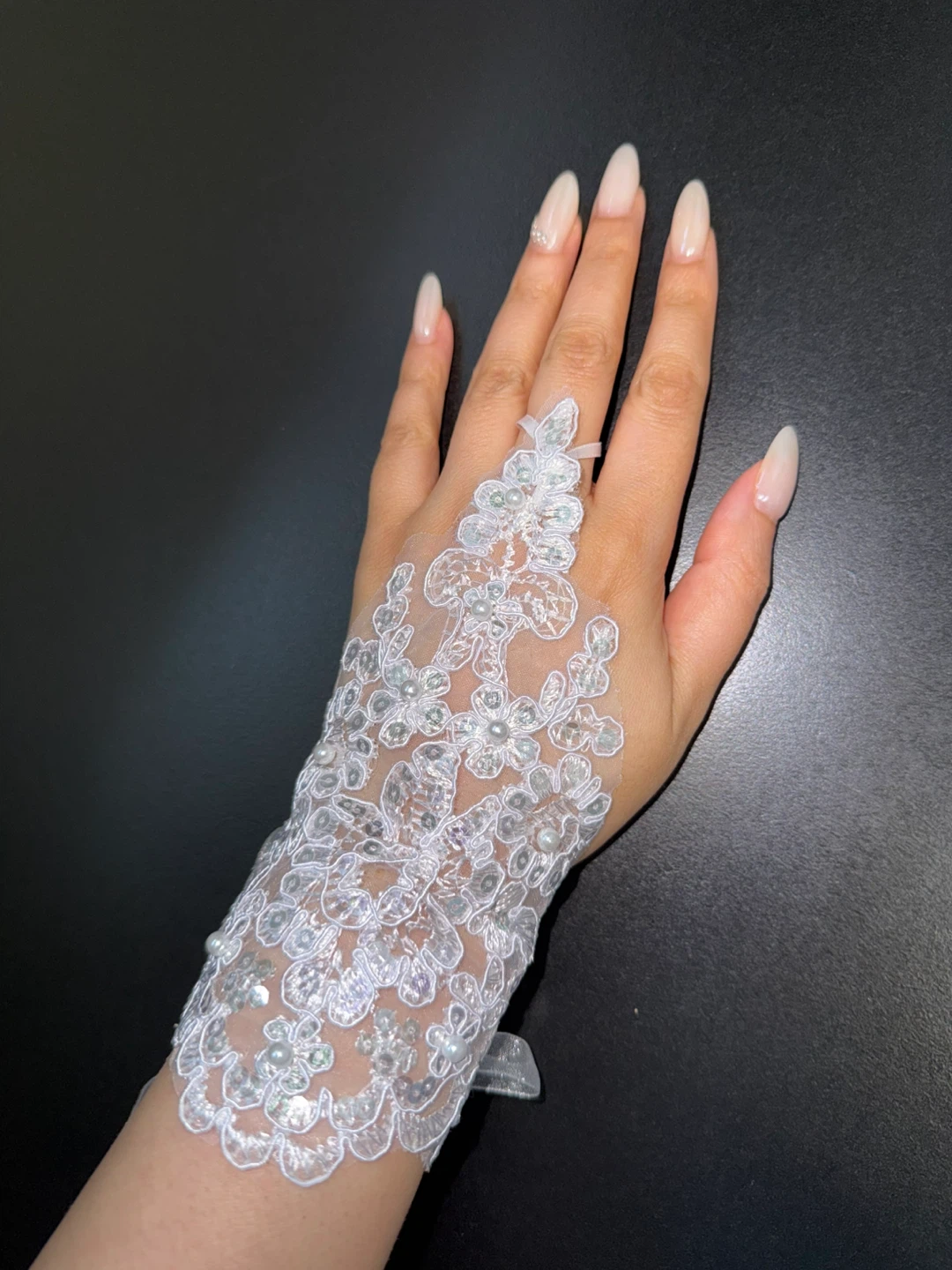 White Lace Fingerless Gloves with Sequins and Beads - photo 2