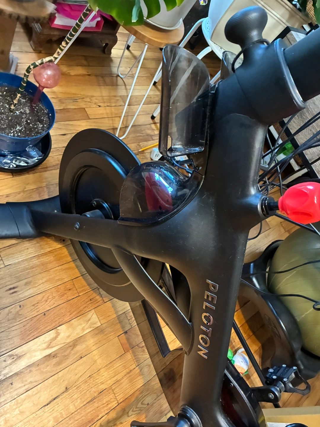 Peloton Bike - photo 3