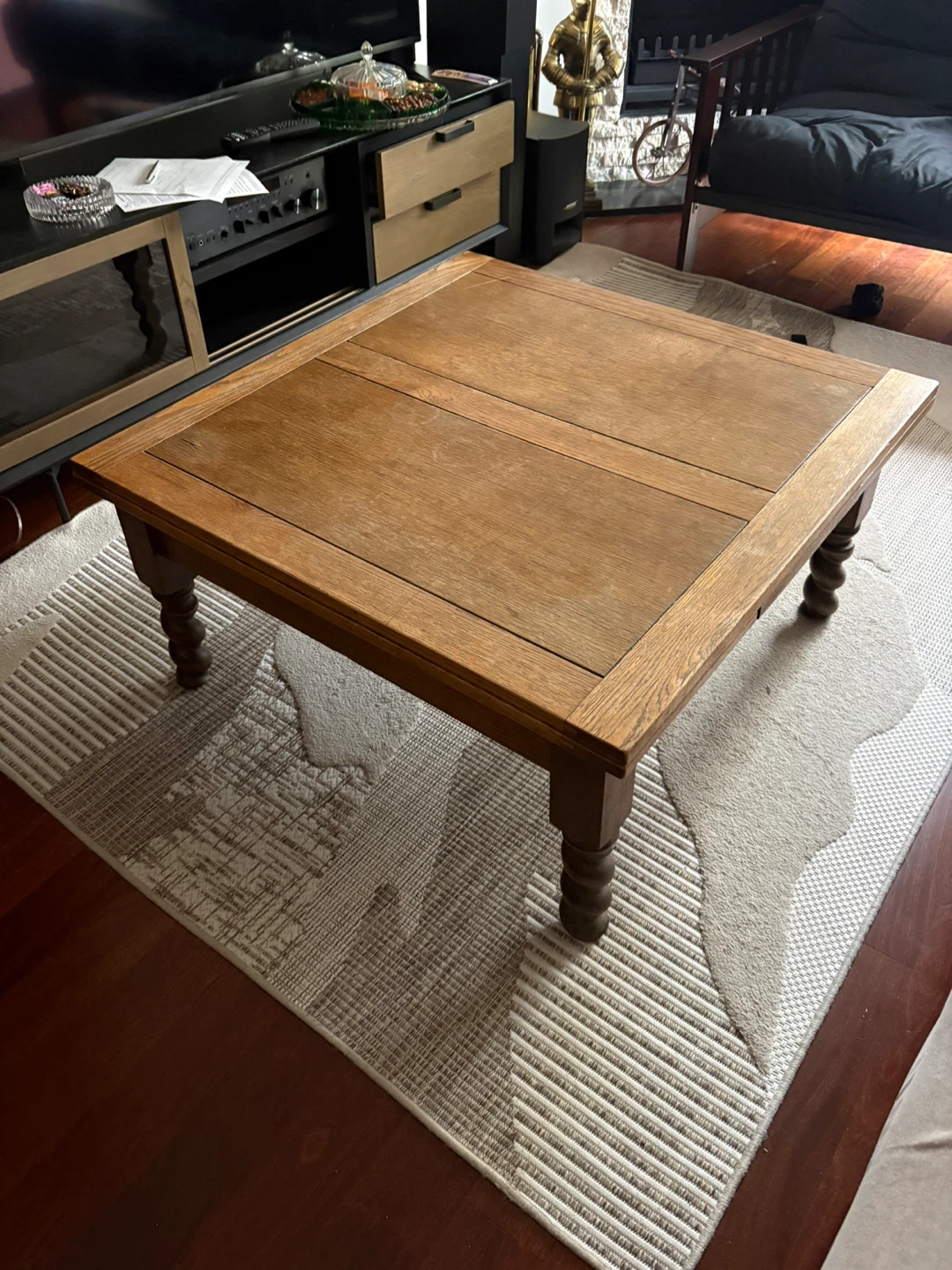 Oak Extendable Dining Table
