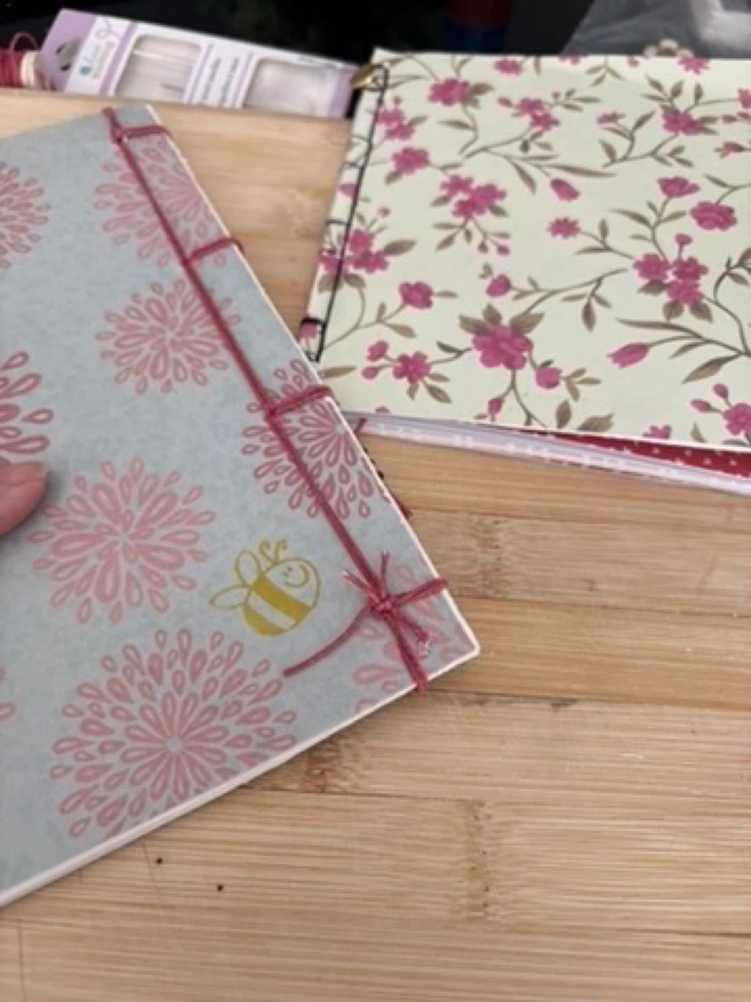 Carnet fait main L'Atelier Botanique motif floral - photo 4
