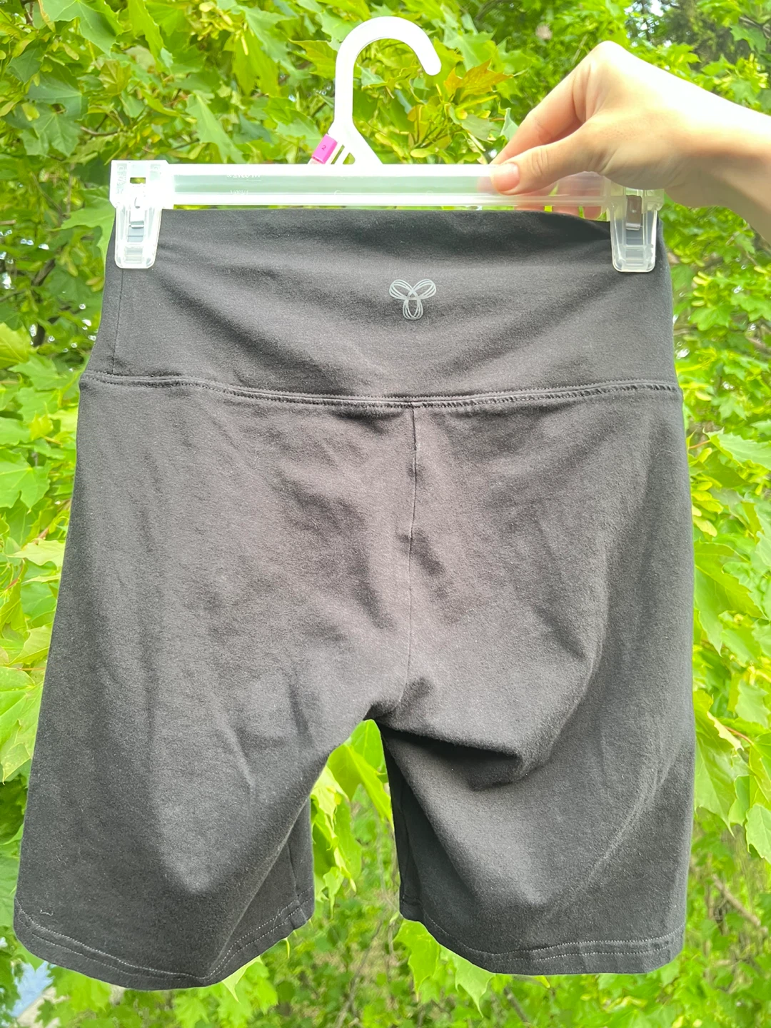 Aritzia biker shorts
