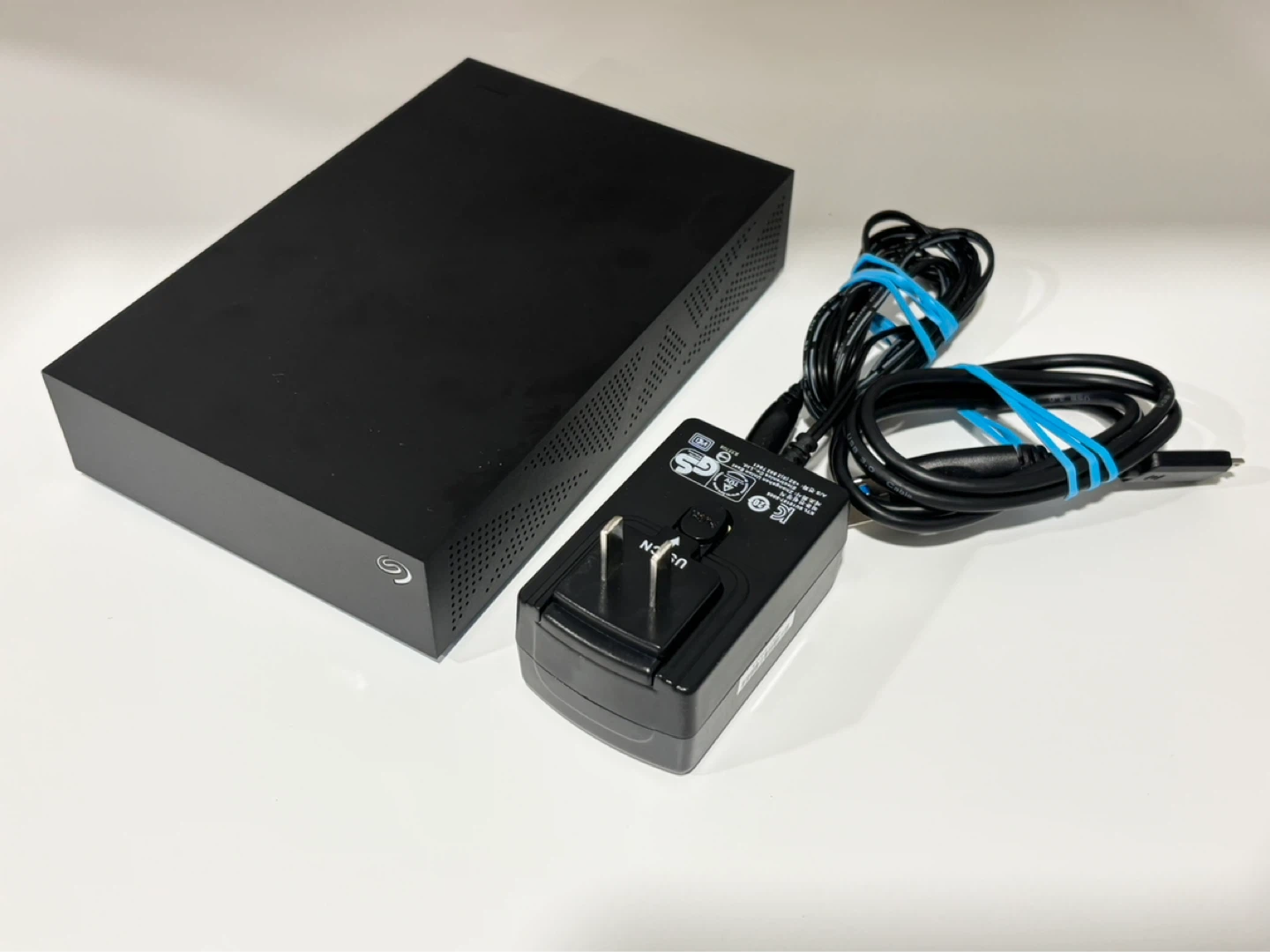 External hard drive by Seagate 4.54 TB
