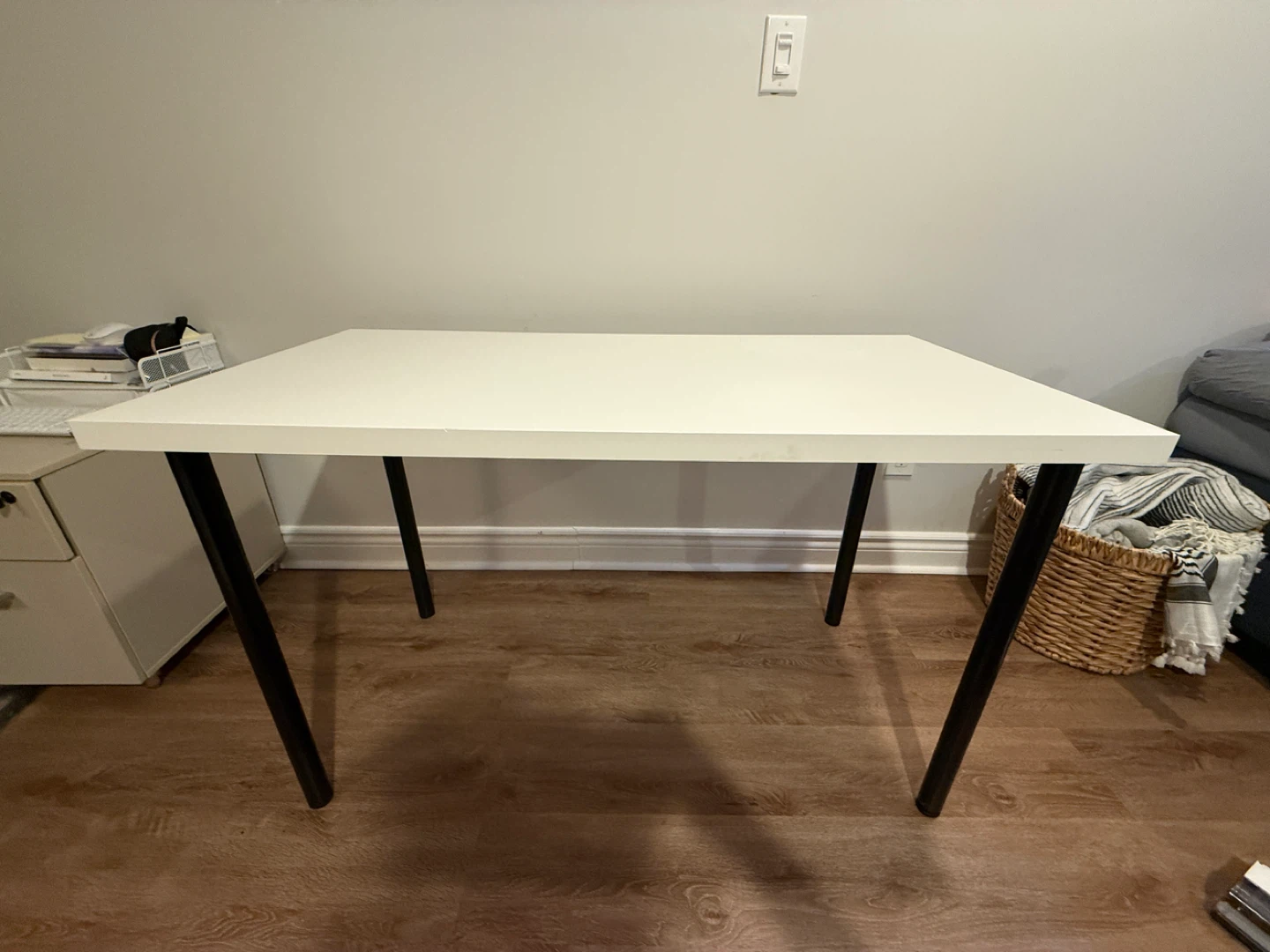 White Desk with Black Legs