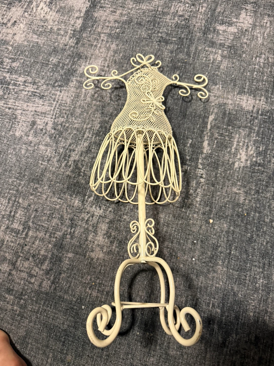 Vintage Style Metal Jewelry Display Mannequin - photo 3