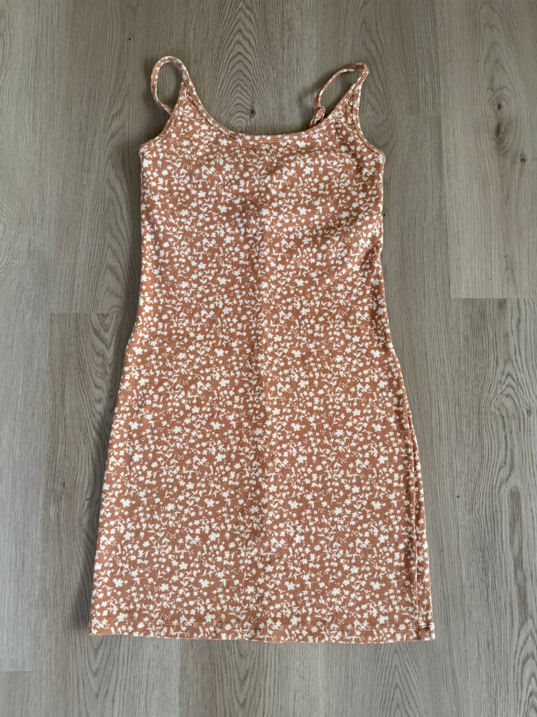 Brand new- no tags on ladies medium fitted mini dress