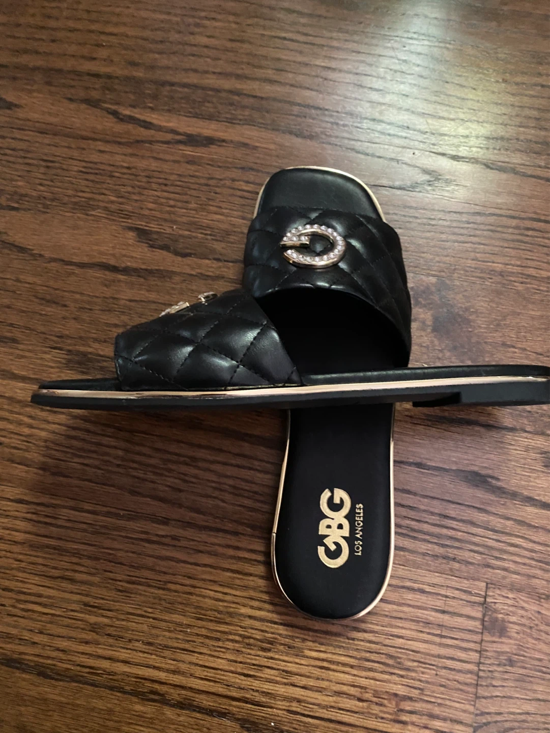 GBG Los Angeles Black Quilted Slide Sandals with Rhinestone 'G' - photo 5