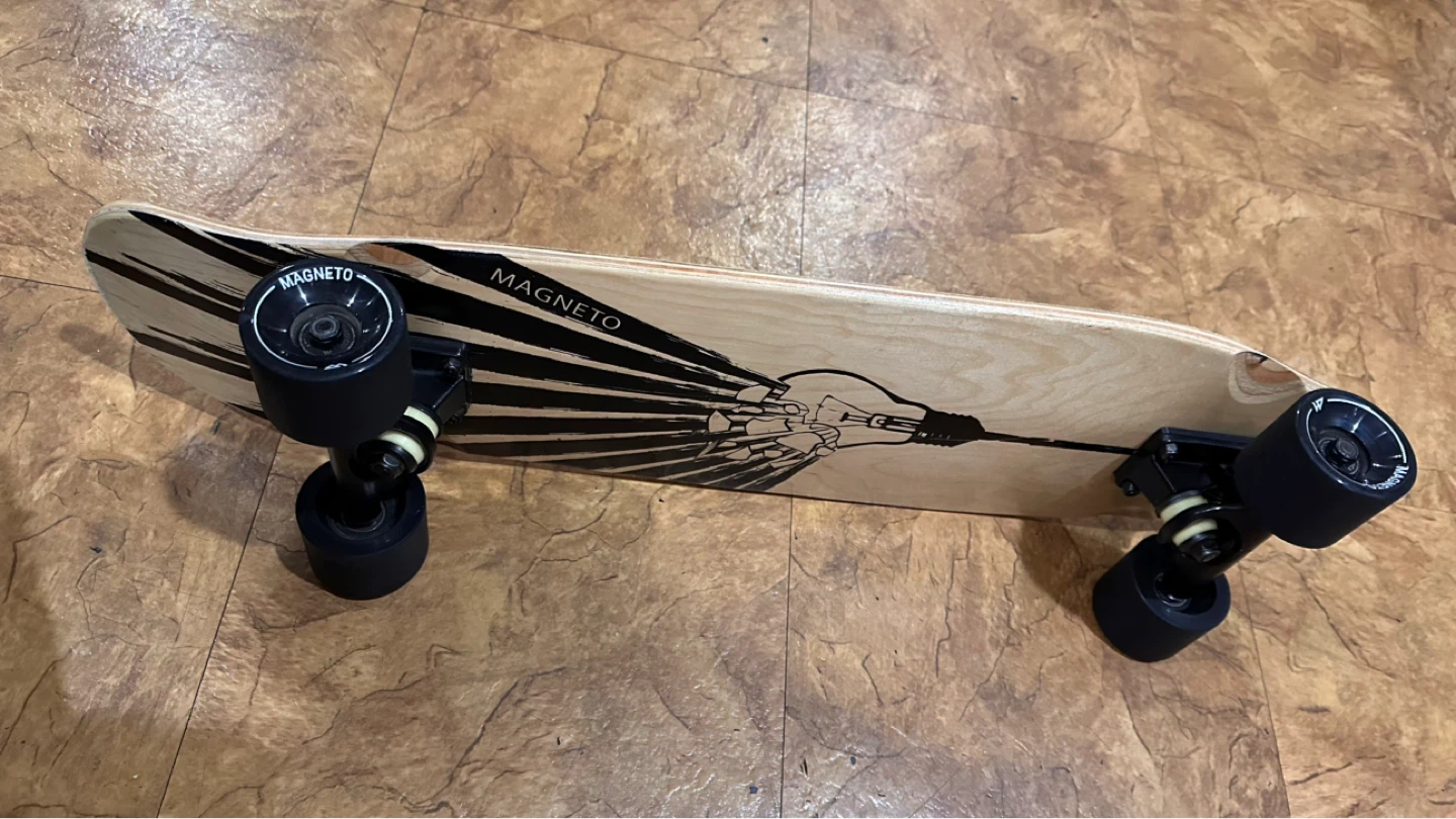 Magneto Skateboard - photo 2