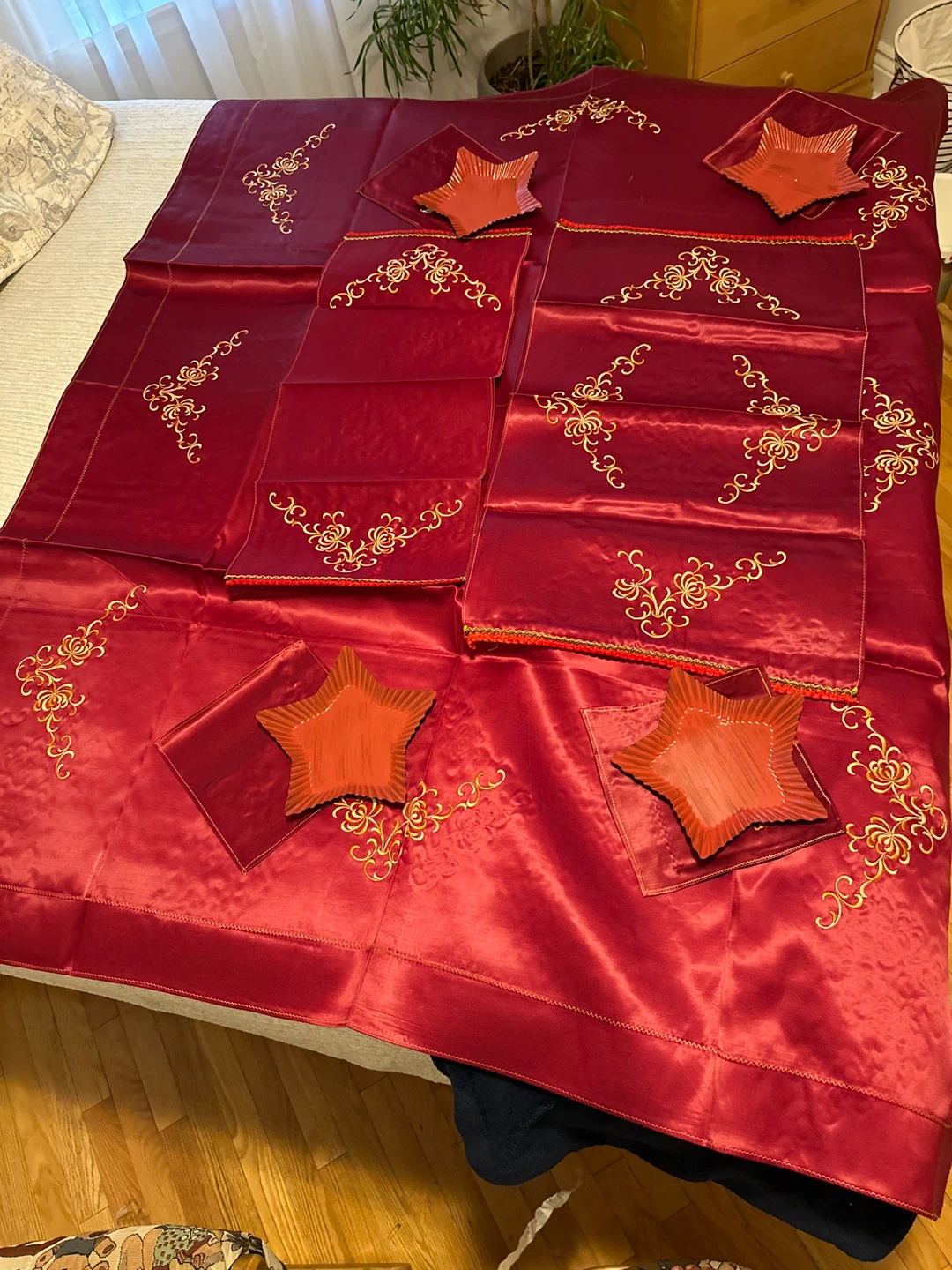 Red Tablecloth and Napkin Set with Gold Embroidery