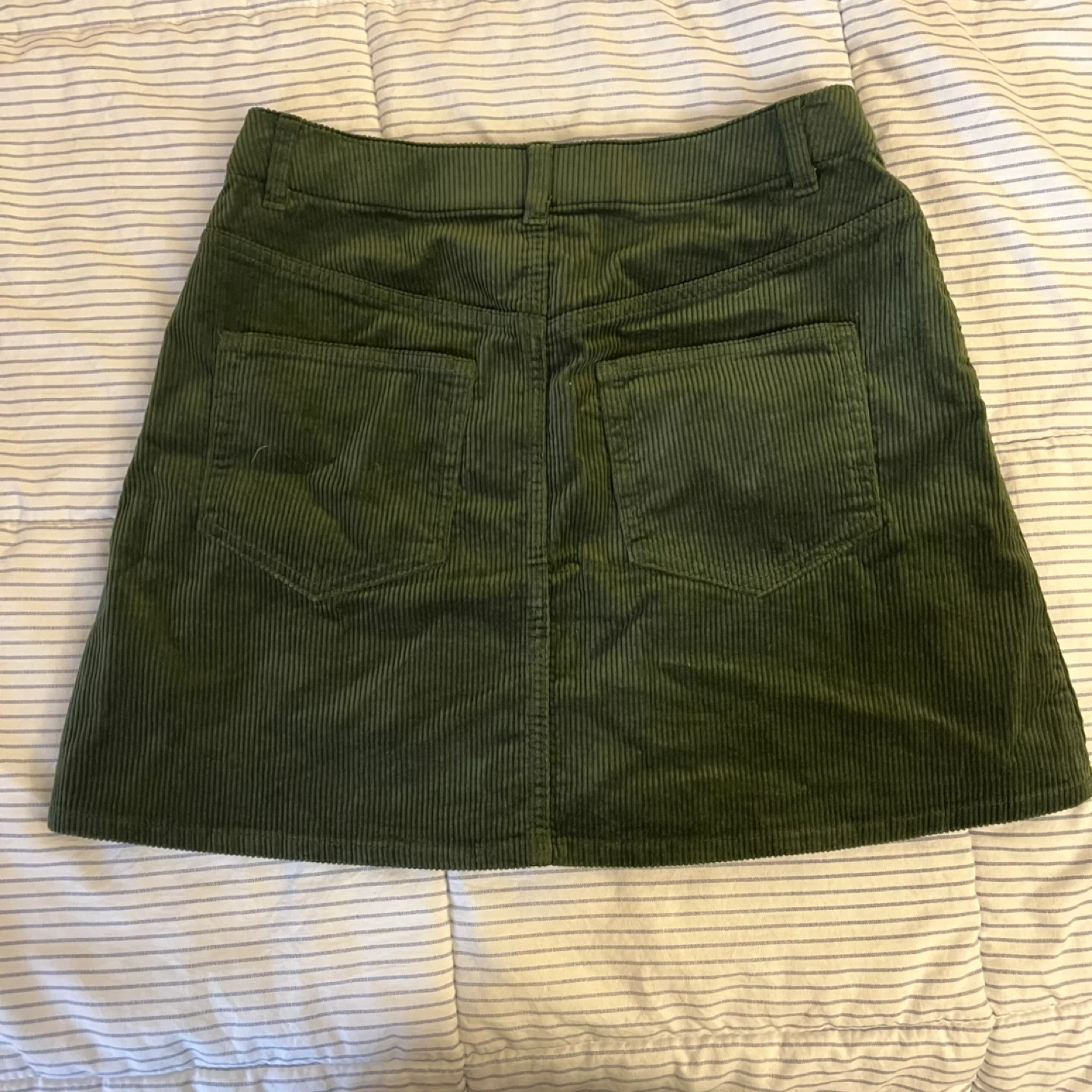 Uniqlo Corduroy Skirt - Green - Size S - photo 2