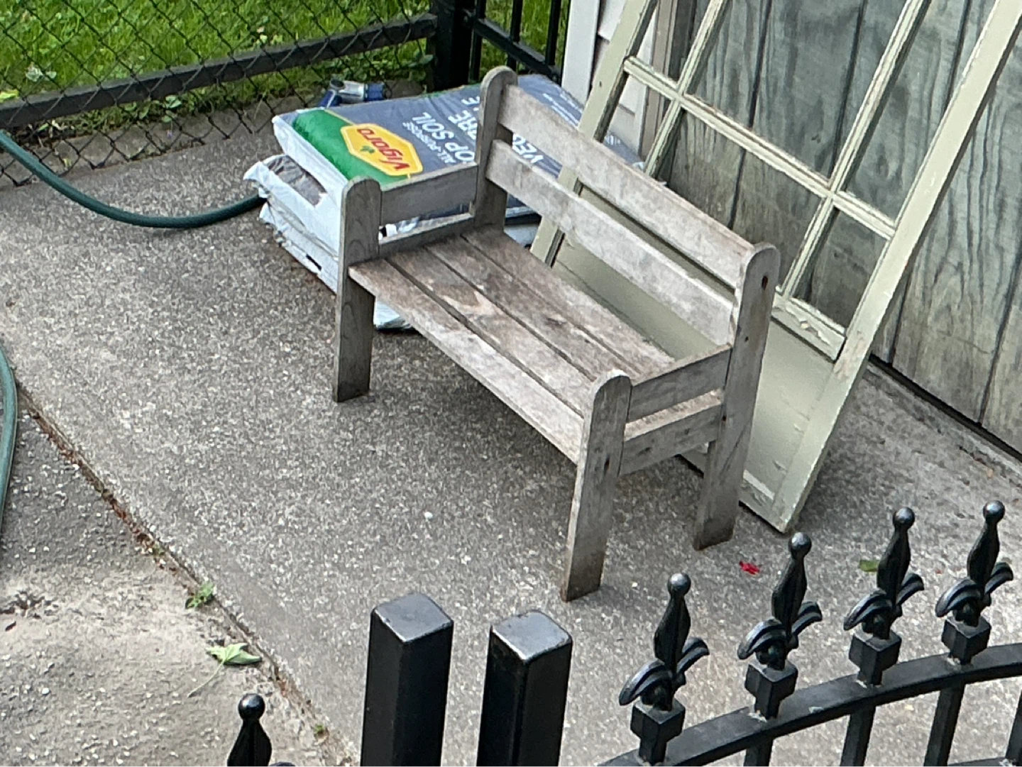 Vintage Small Wooden Garden Bench ! - photo 3