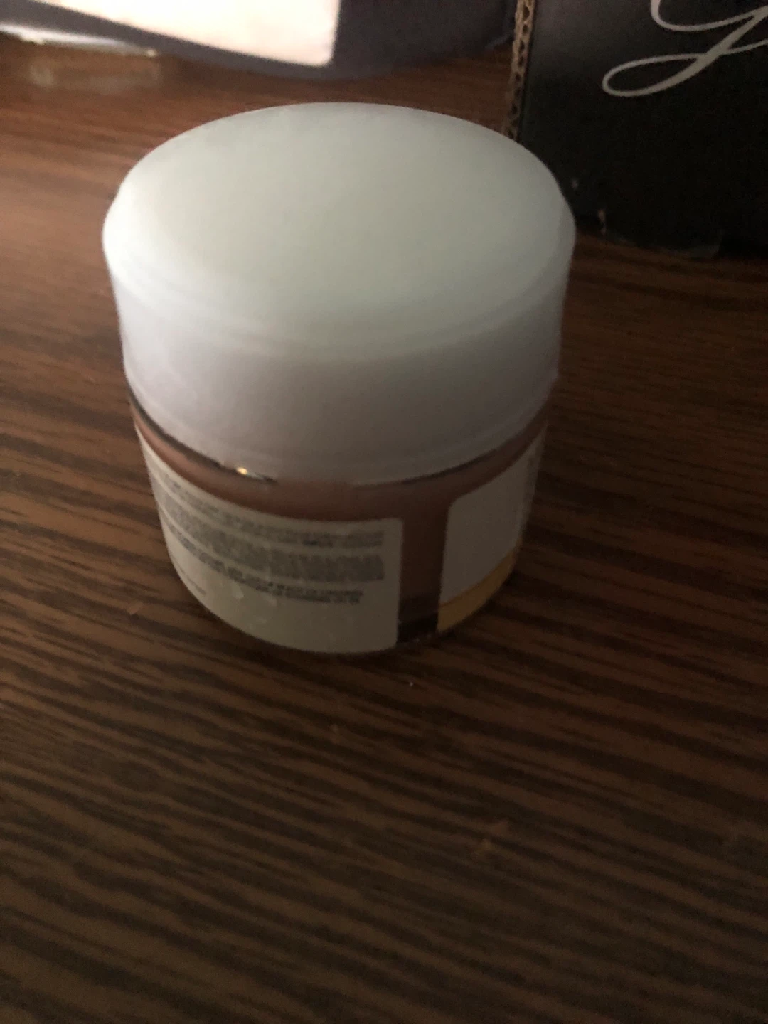 Avon Solutions Moisture Shield Tinted SPF 15