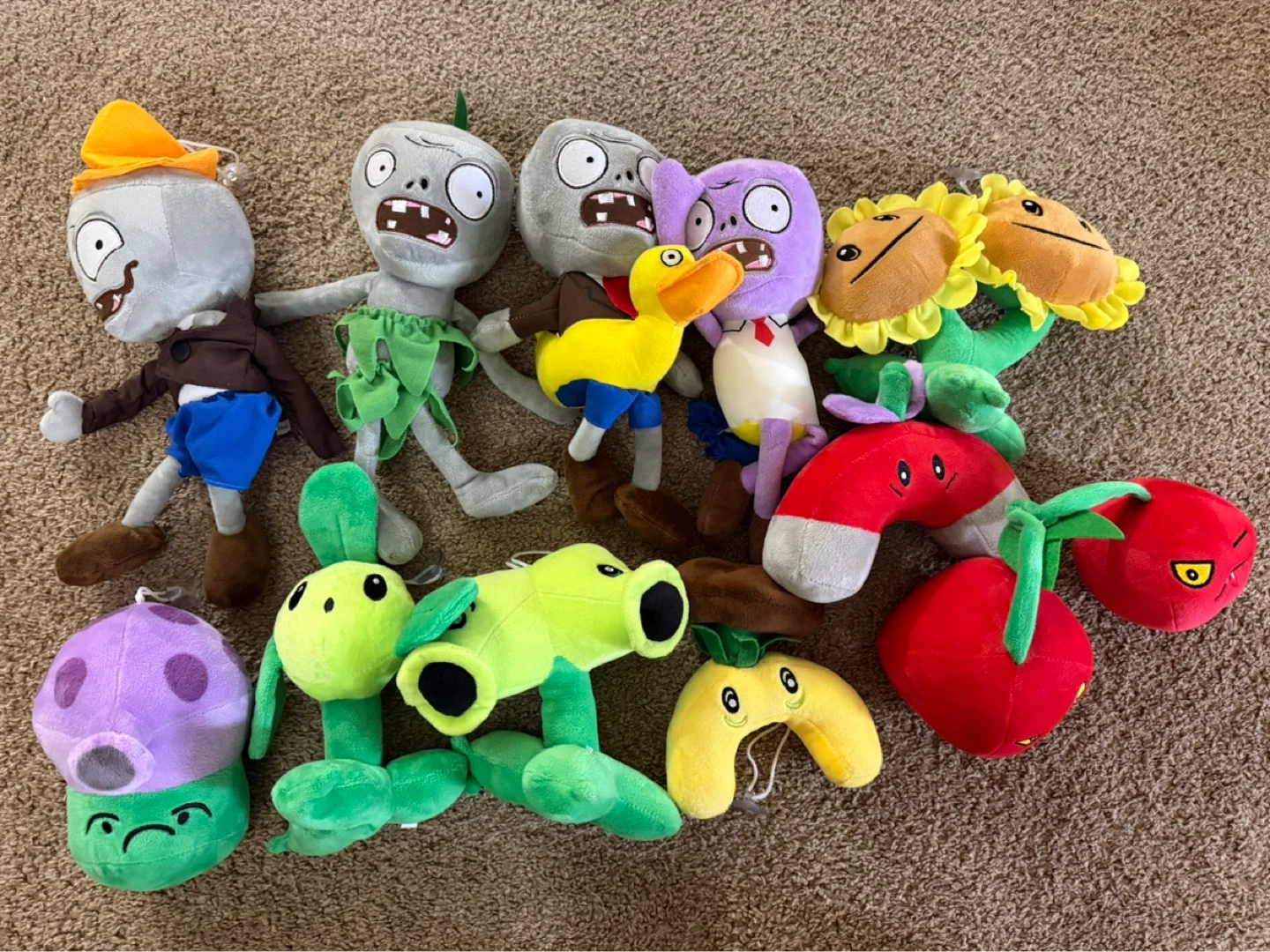 Plants vs. Zombies Plush Toy Lot