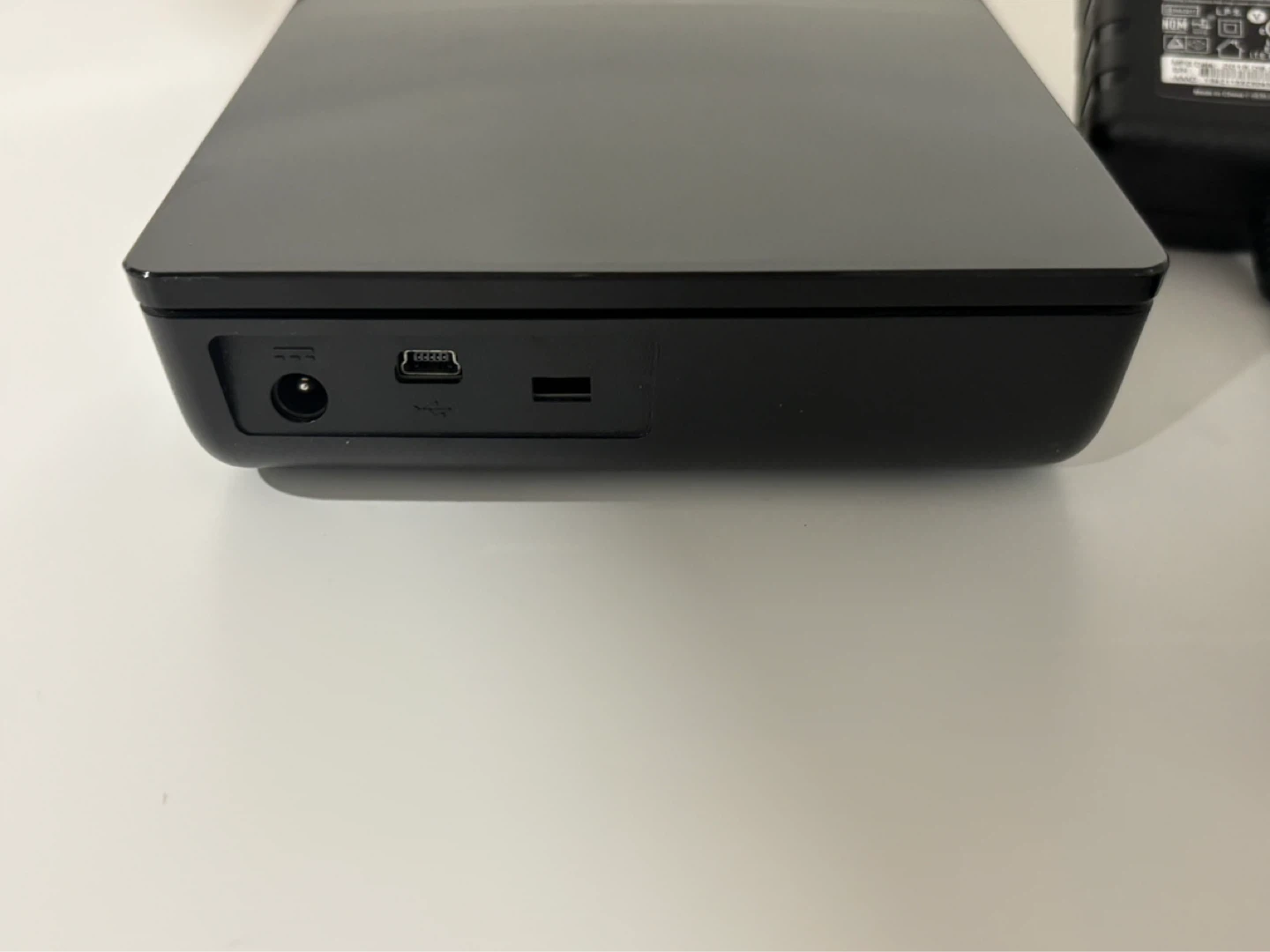 External Hard Drive 2TB by Seagate - photo 2