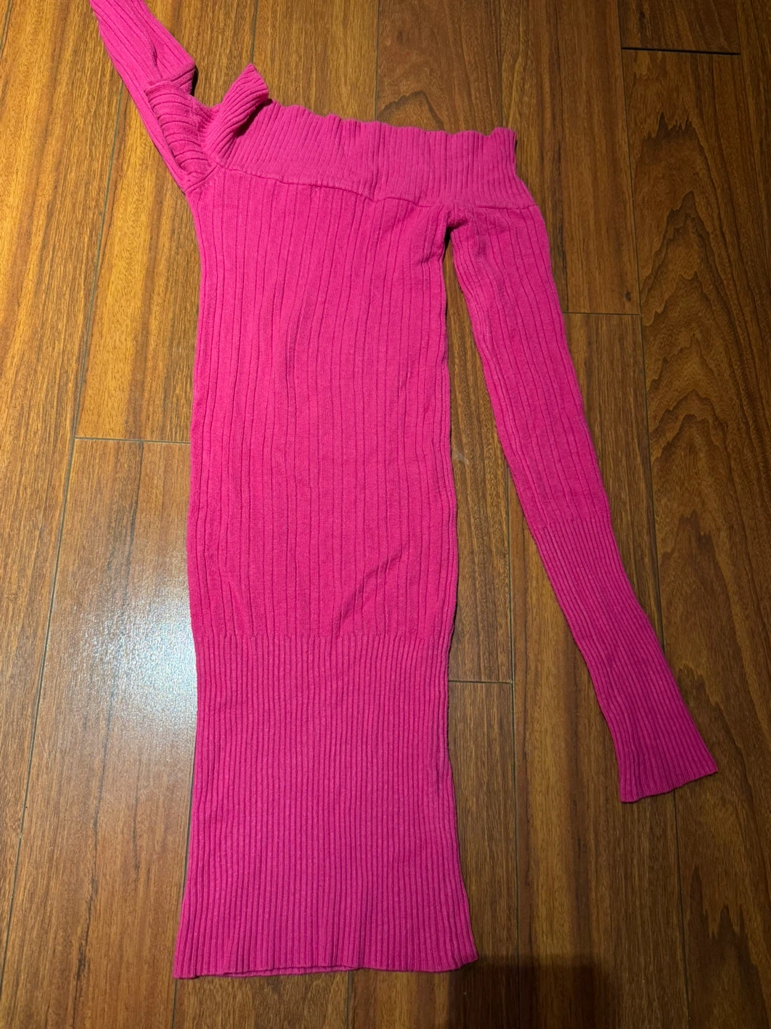 Urban Behaviour Pink Off-the-Shoulder Sweater - photo 2
