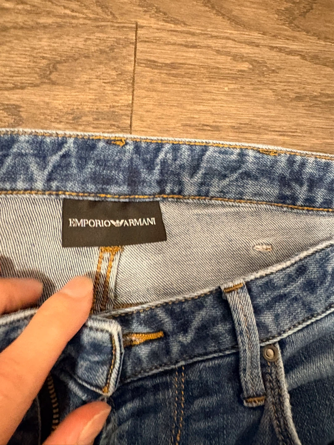 Emporio Armani Men's Denim Jeans W: 31 L: 34 - photo 4
