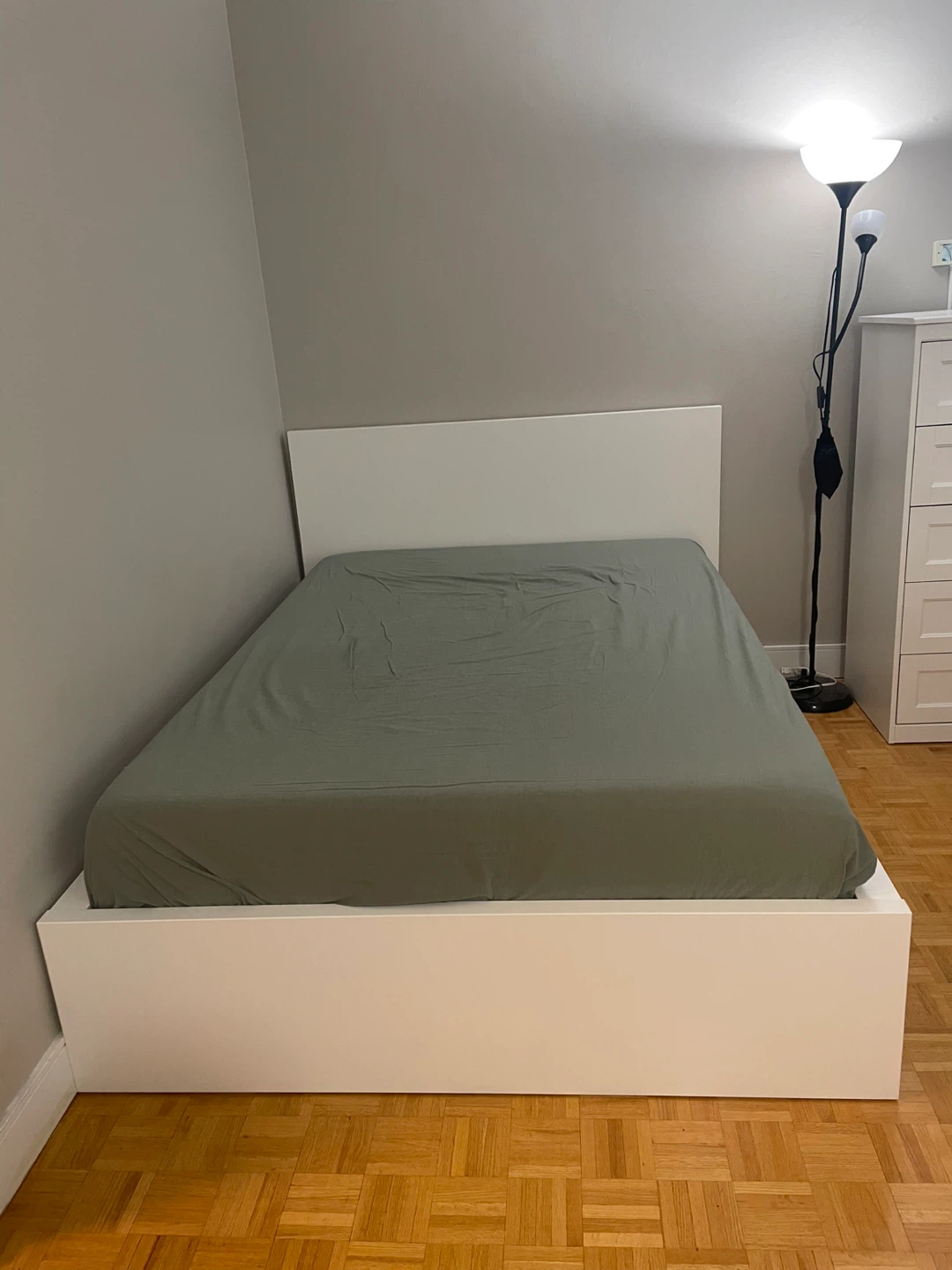 IKEA MALM Full bed frame with 2 storage drawers - photo 3