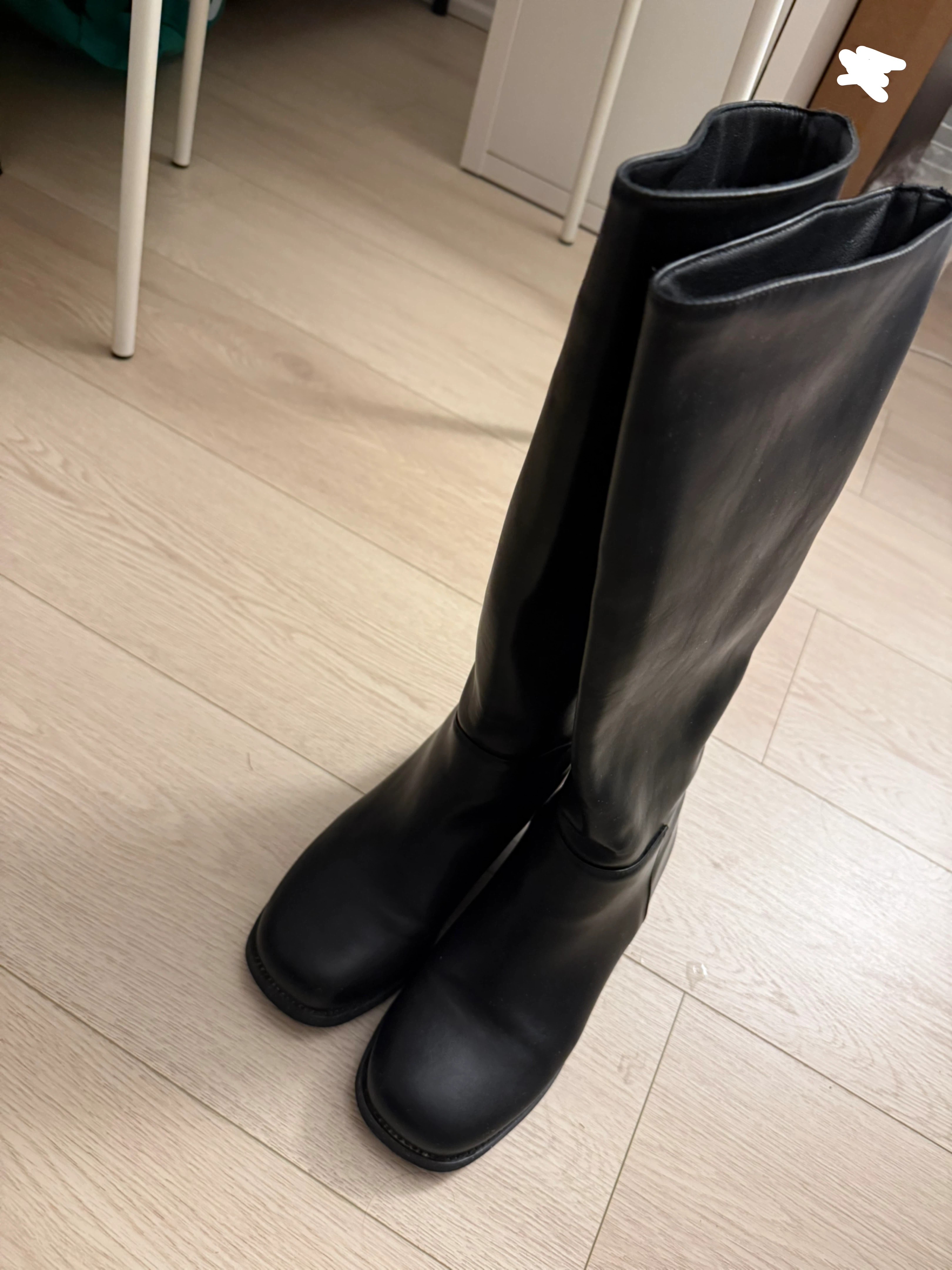 Black Knee-High Boots - photo 2