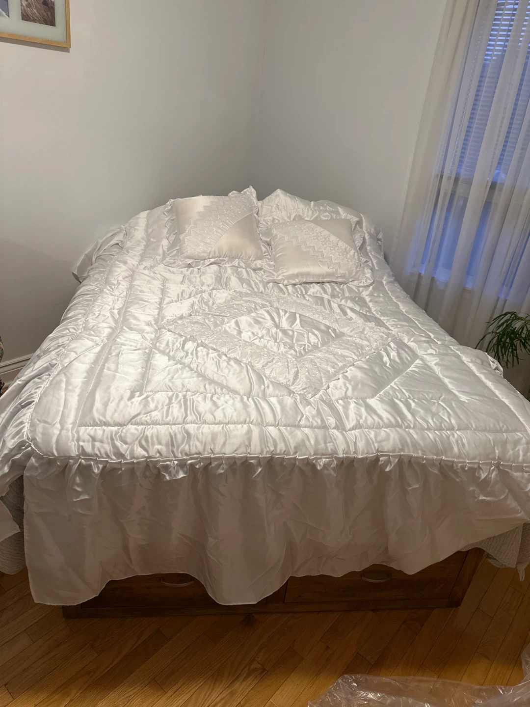 White Satin Bed Skirt and Comforter Set