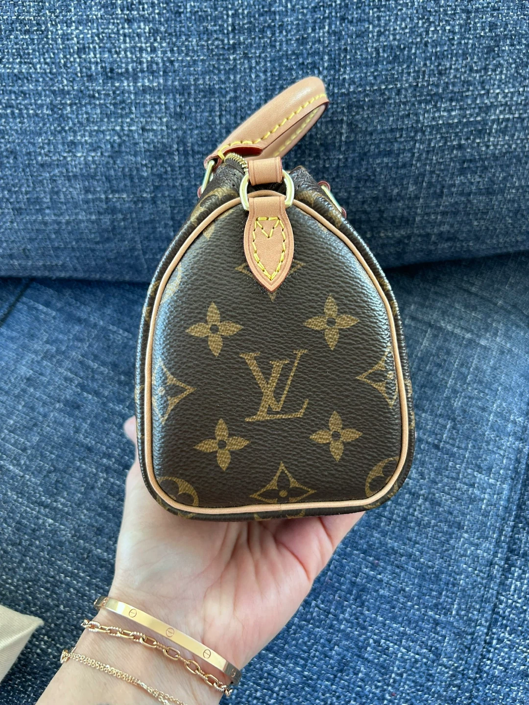 LV Speedy nano (original style with attached strap) - photo 4