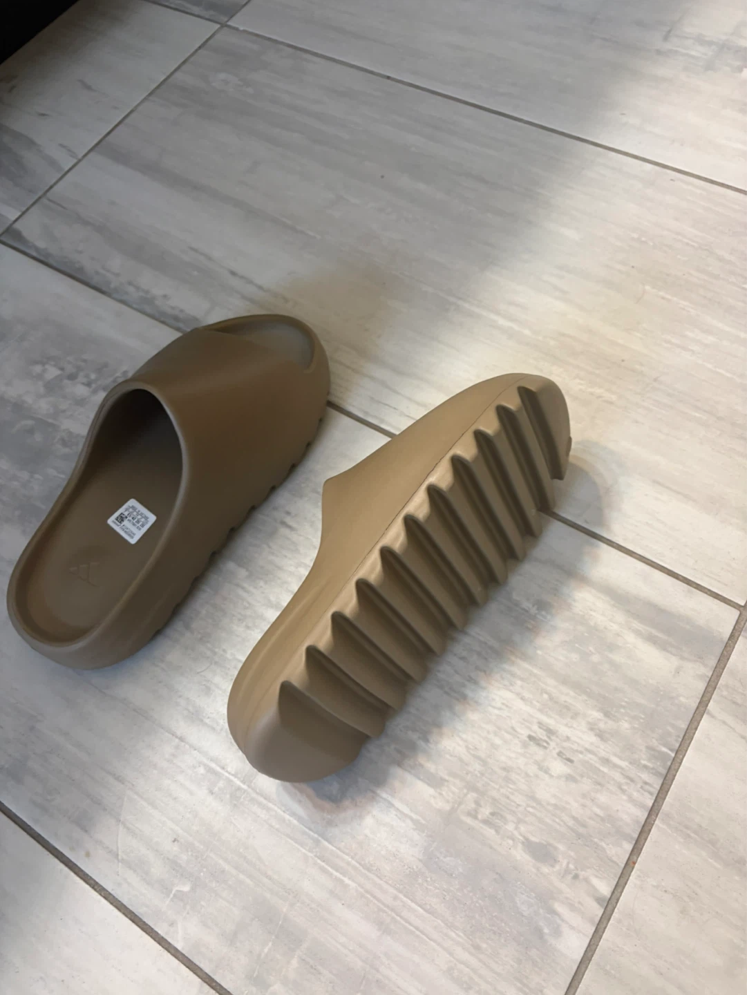Adidas Yeezy Slides