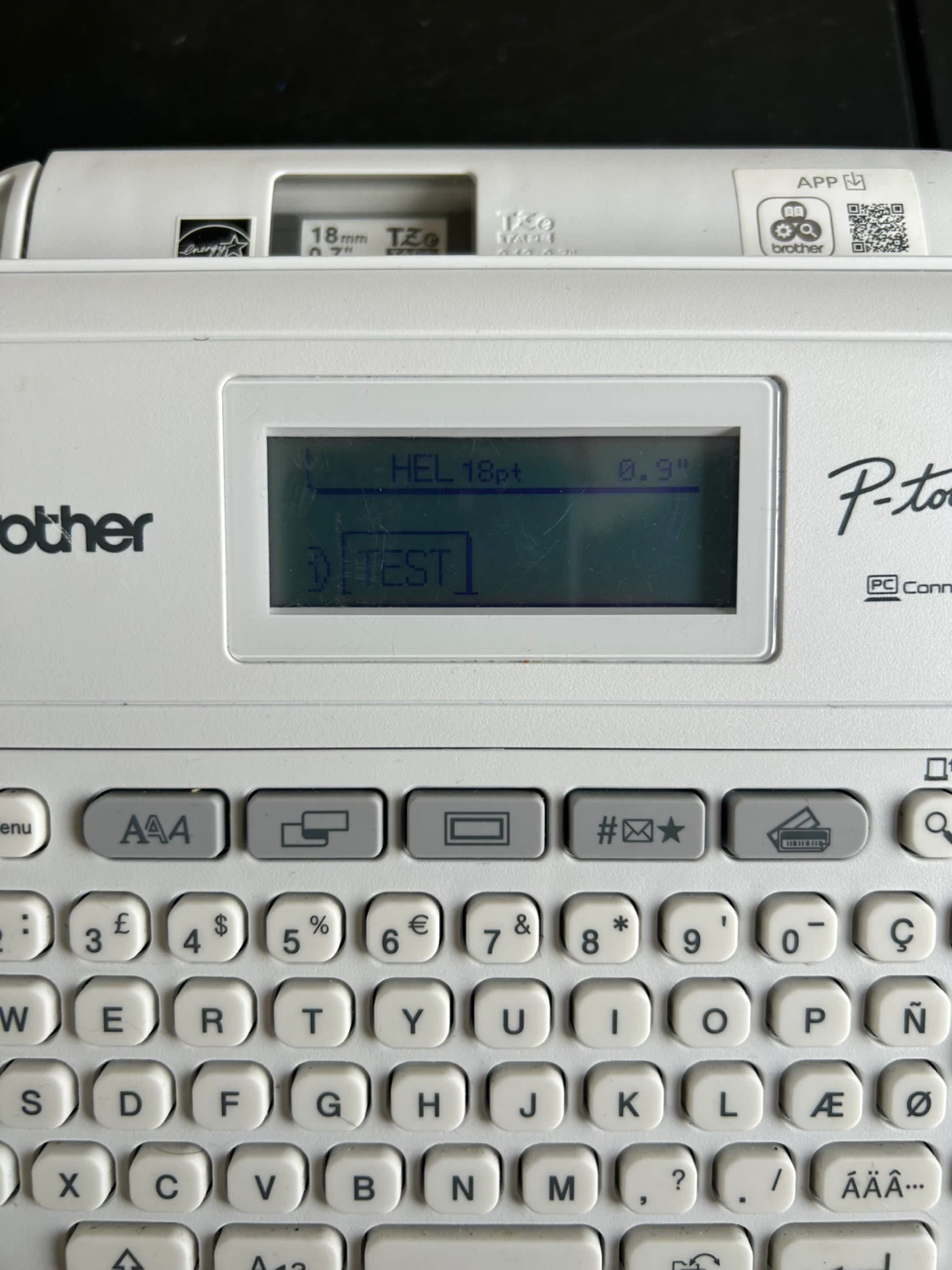 Brother P-touch D410 Label Maker - photo 4