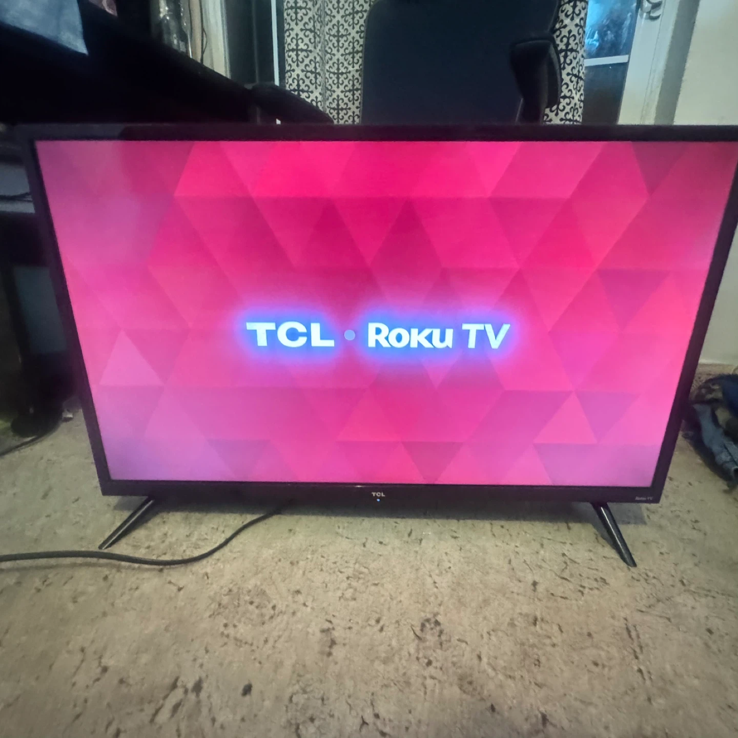TCL Roku TV - photo 4