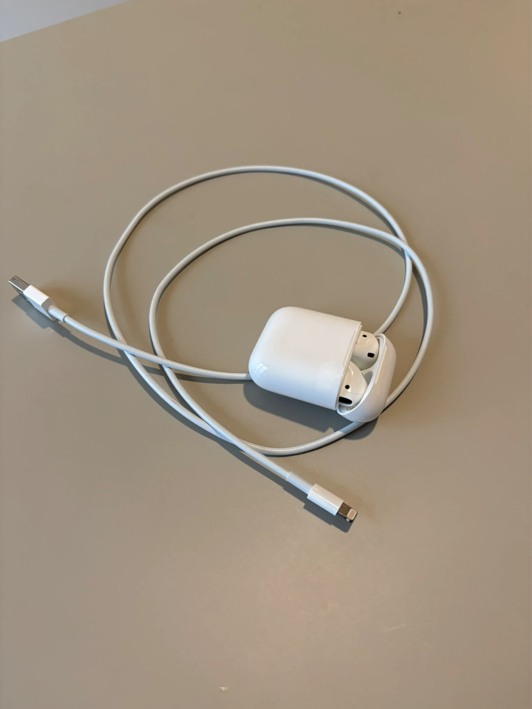 Apple AirPods Pro (2nd Gen) with Charging Case and USB-C Cable