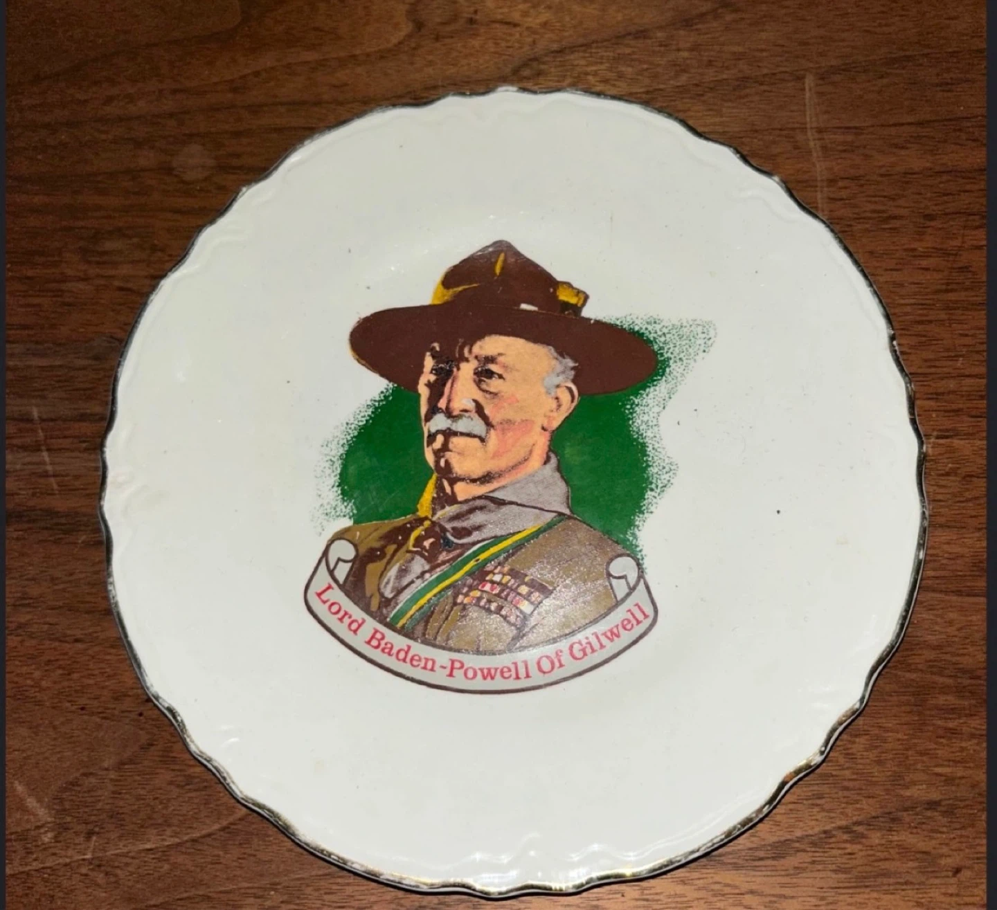 Vintage Lord Baden Powell of Gilwel souvenir plate