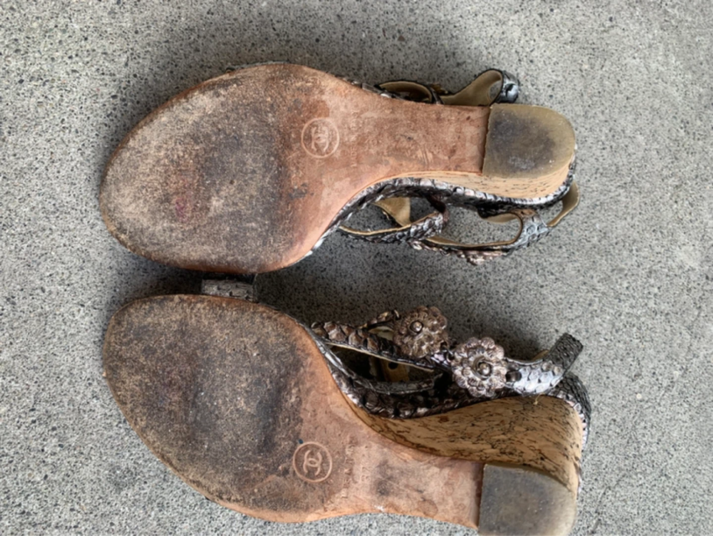 Chanel Wedge Sandals - photo 4
