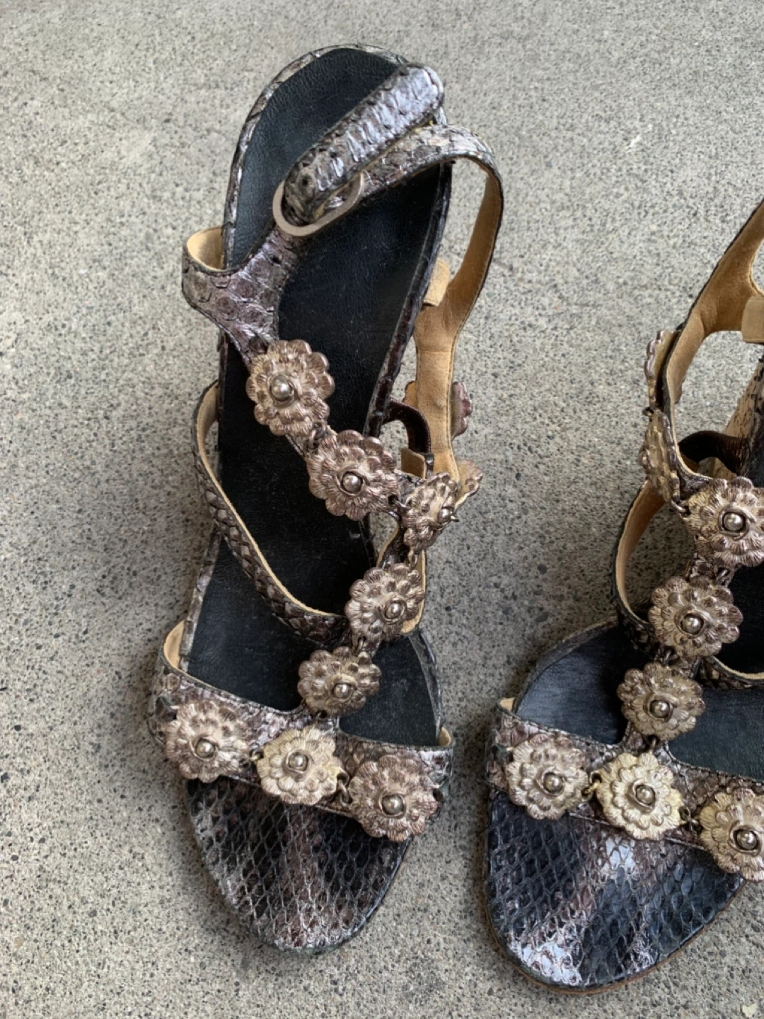 Chanel Wedge Sandals - photo 3