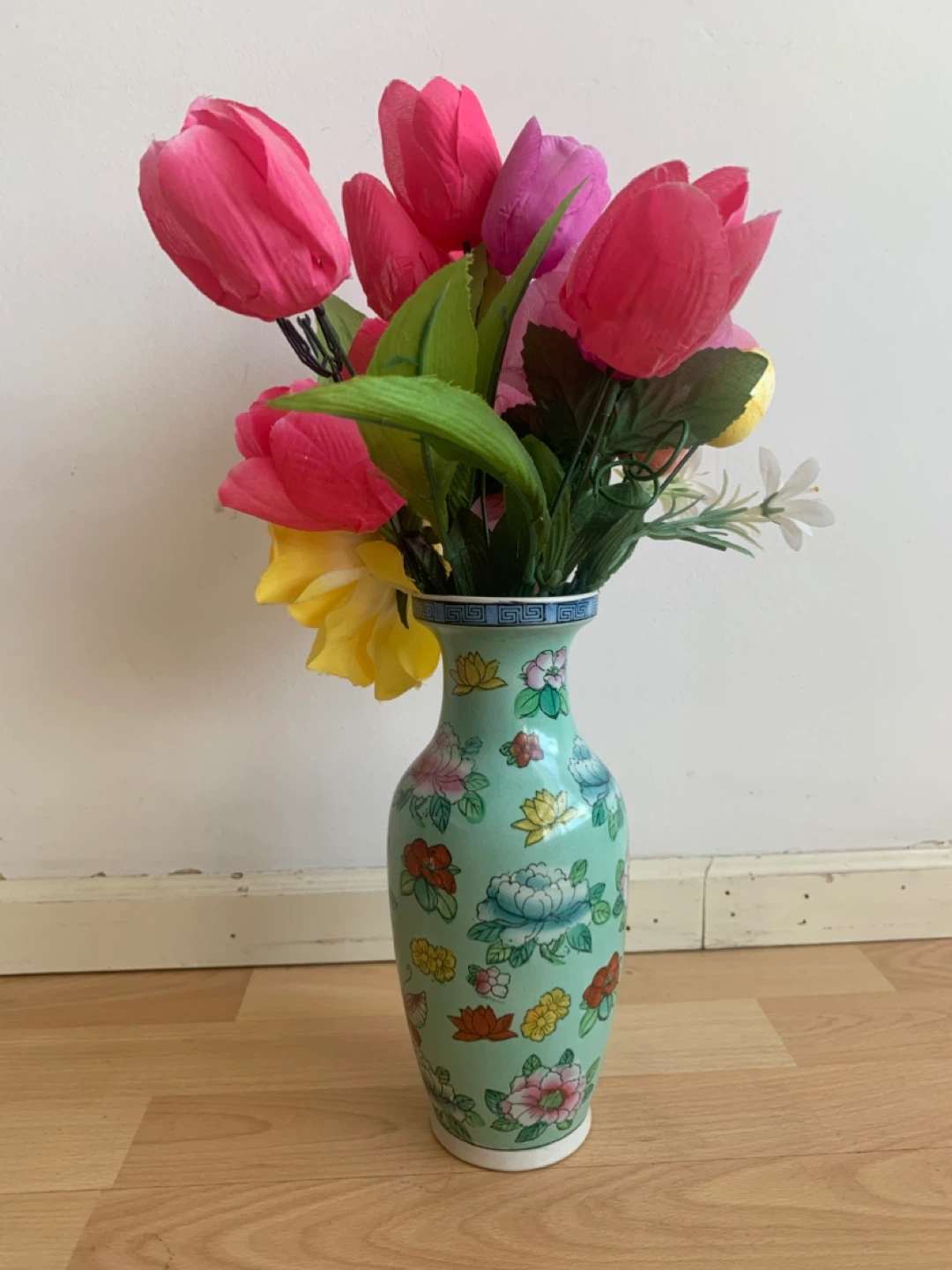 Decorative Porcelain Vase with Floral Design - photo 2