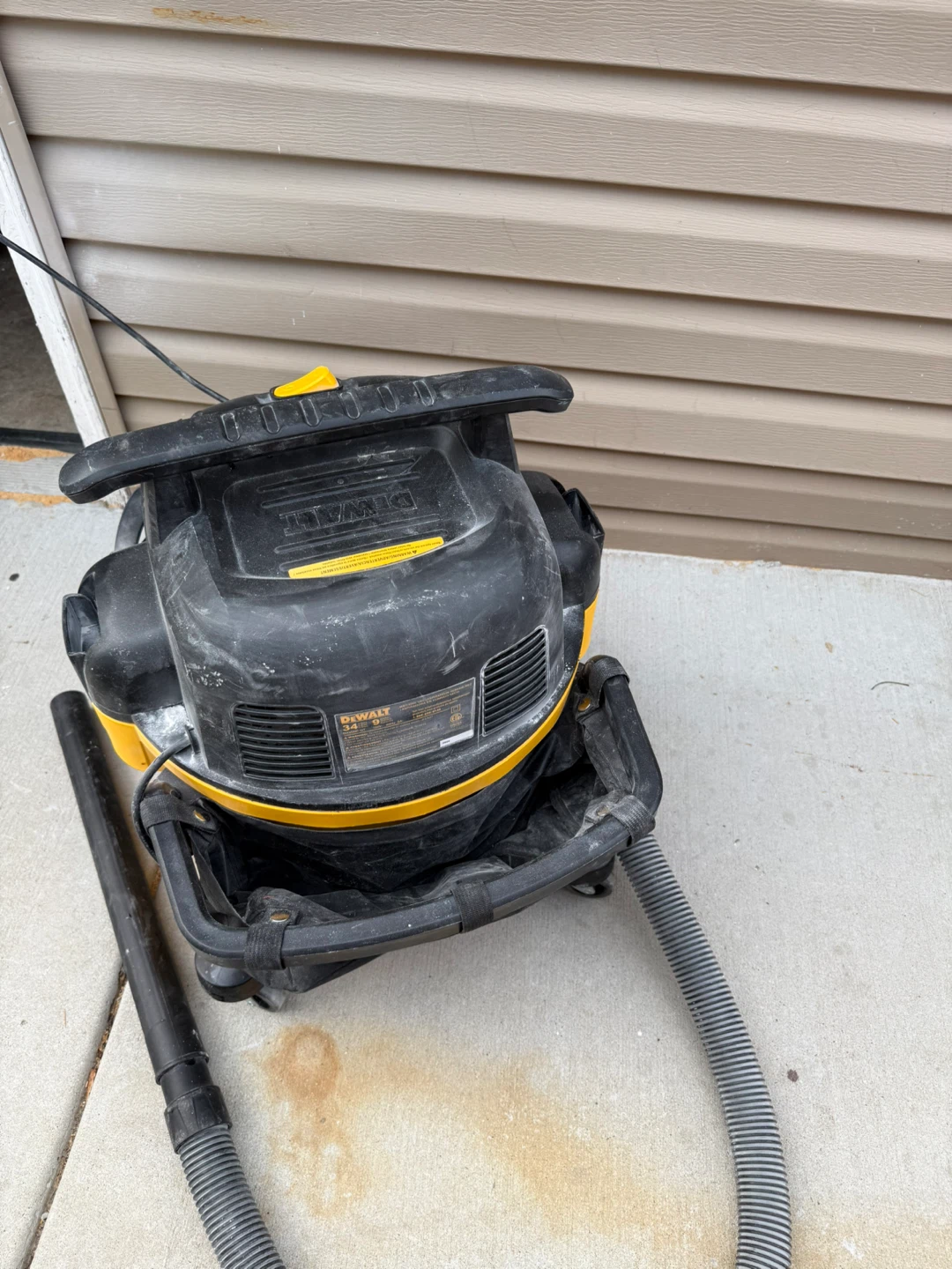 DeWalt 9 Gallon Wet/Dry Vac - photo 4