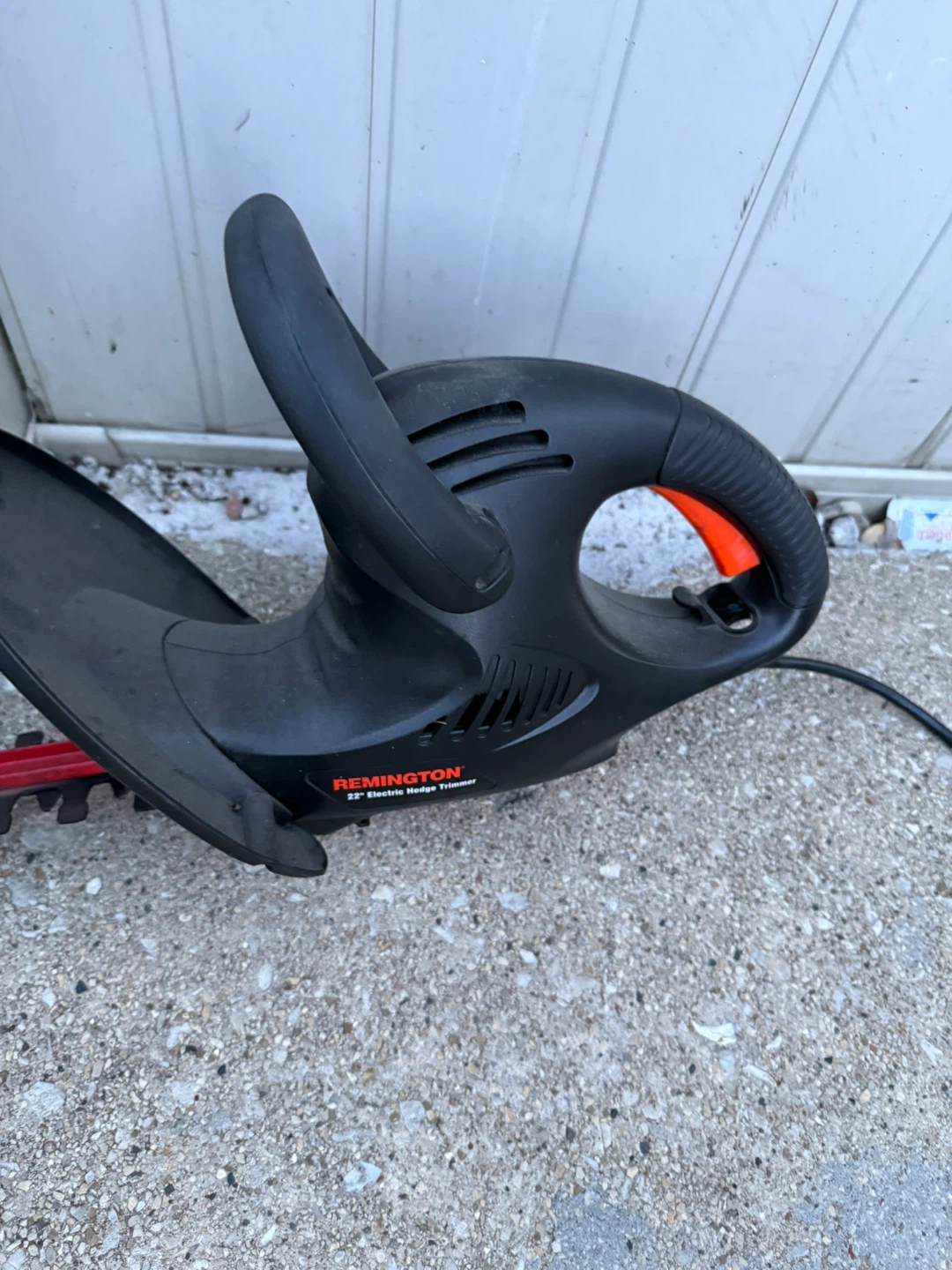 Remington 22" Electric Hedge Trimmer