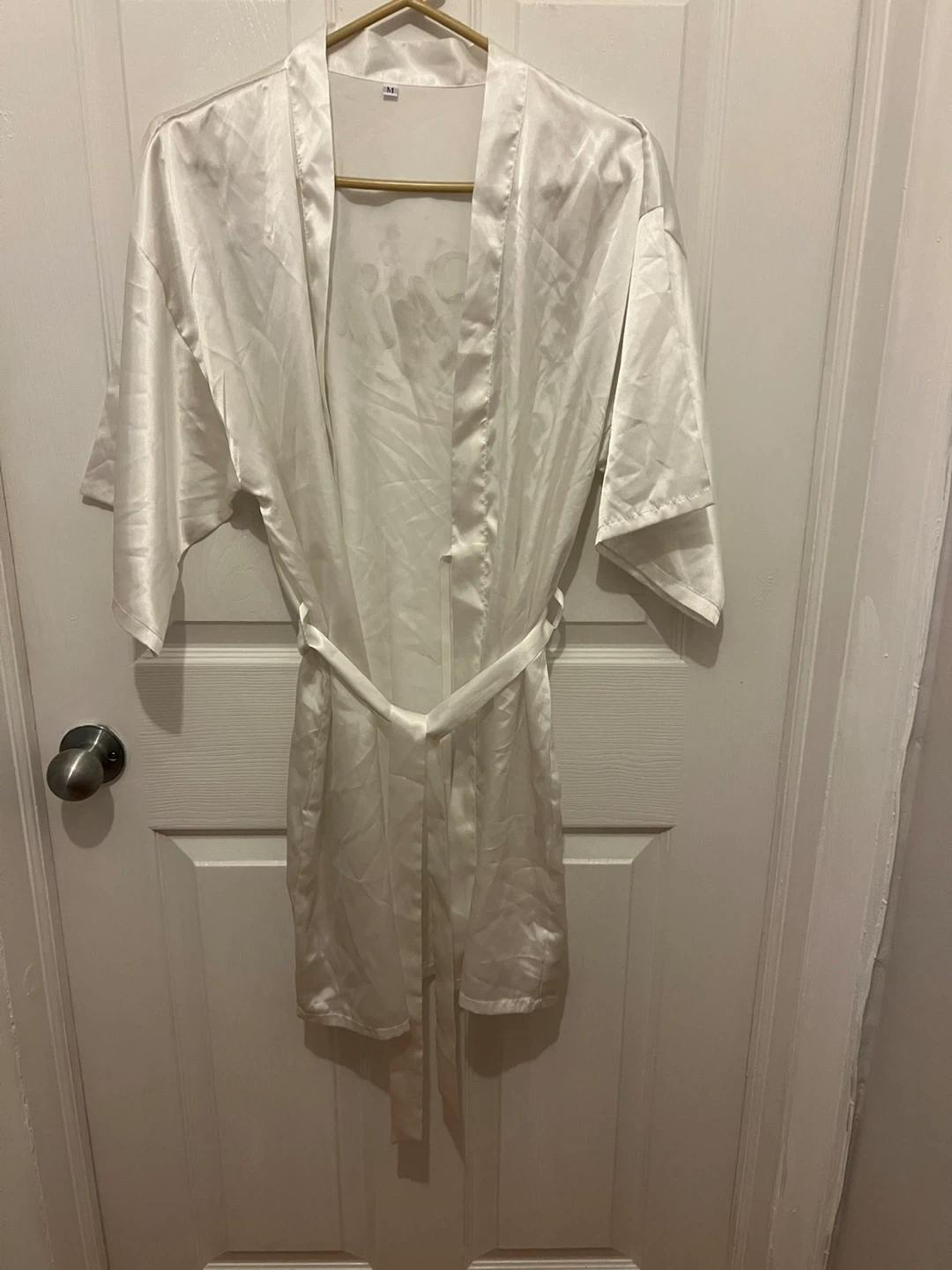 White "Bride" Robe - Medium - photo 2