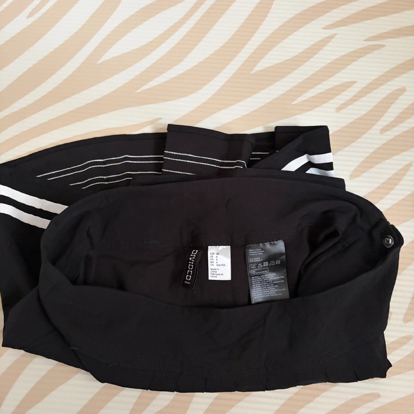 Divided Black Skirt with White Stripes - photo 3