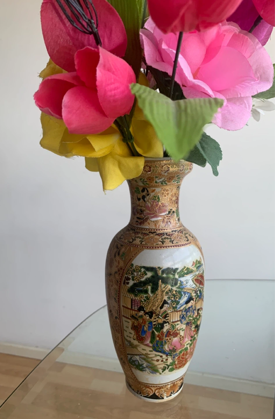 Decorative Oriental Vase - photo 3