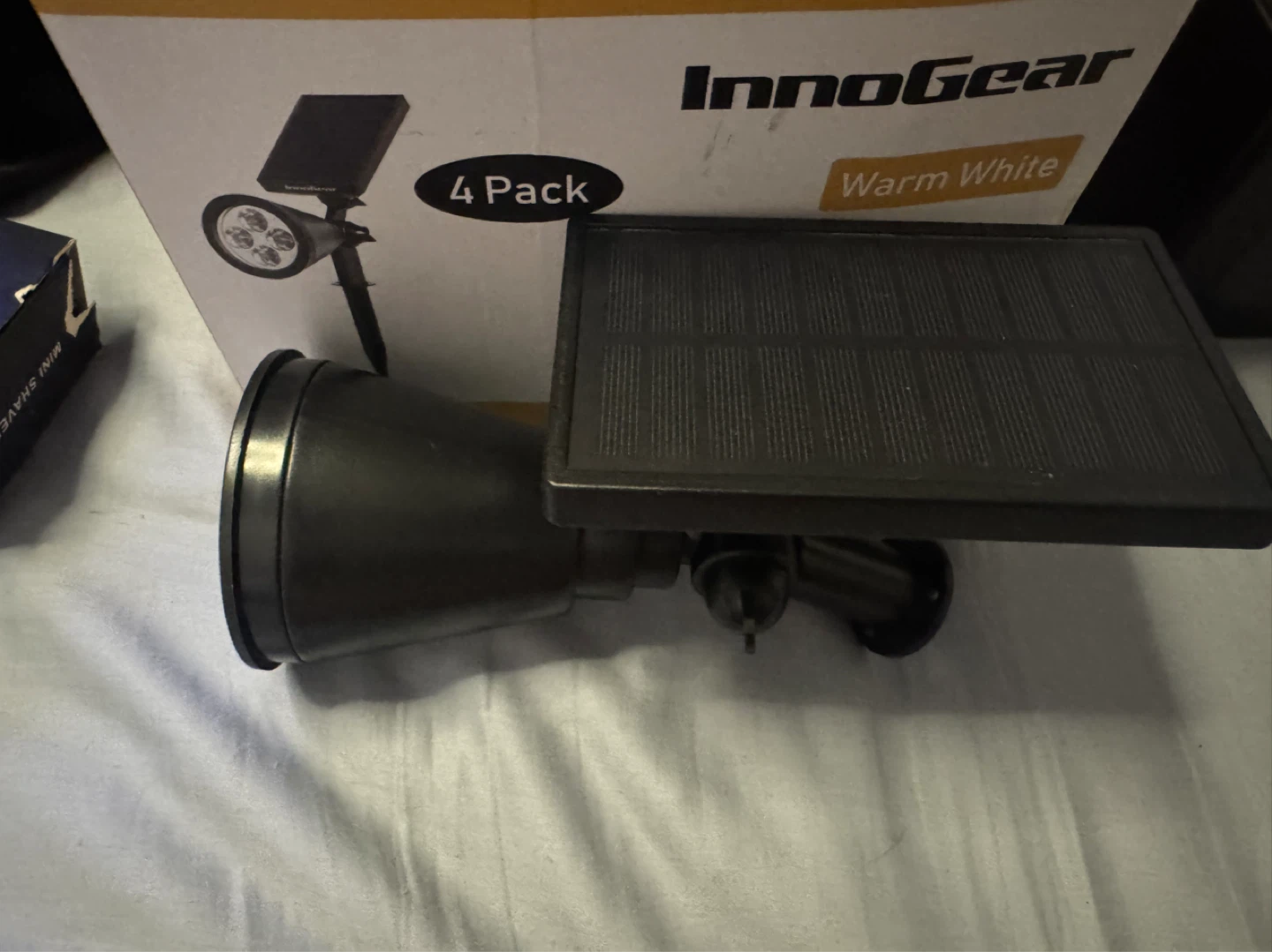InnoGear Solar Spotlights 4 Pack Warm White - photo 2