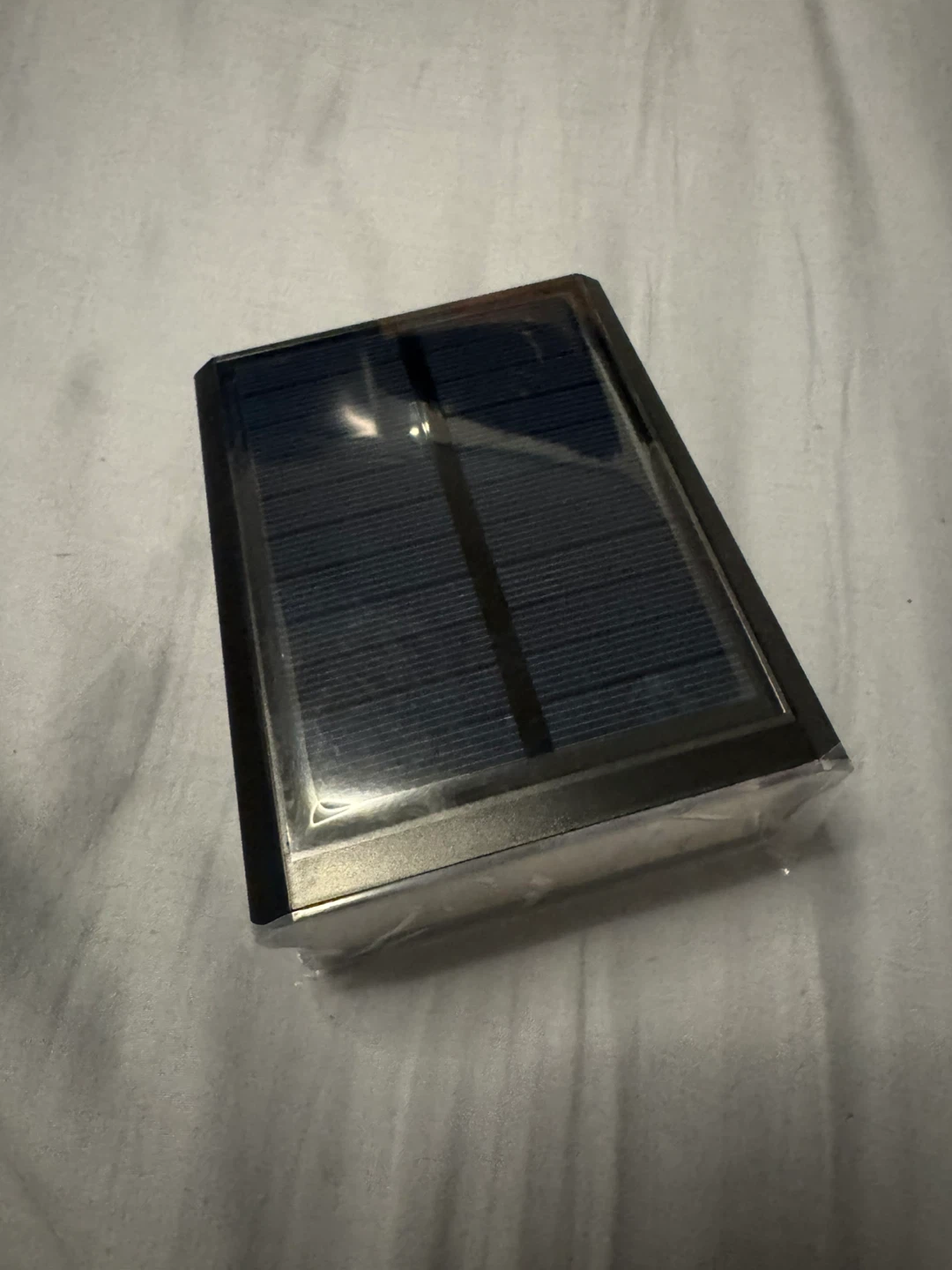 Solar Outdoor Lights - Cool White (4 Pack) - photo 2