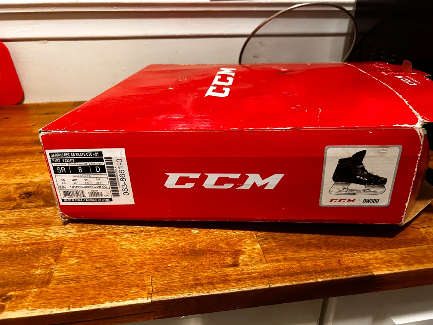 CCM RW300 Ice Hockey Skates - Size 8 D - photo 2