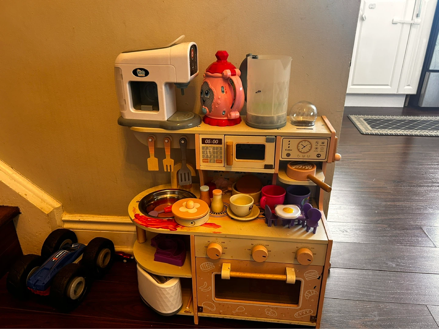 Miscellaneous items - photo 2